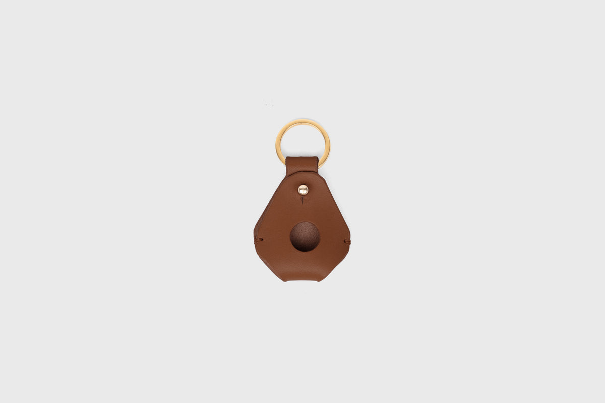 Airtag Key Ring Dark Brown Leather Vegetable Tanned Atelier Madre Manuel Dreesmann Barcelona Spain 3