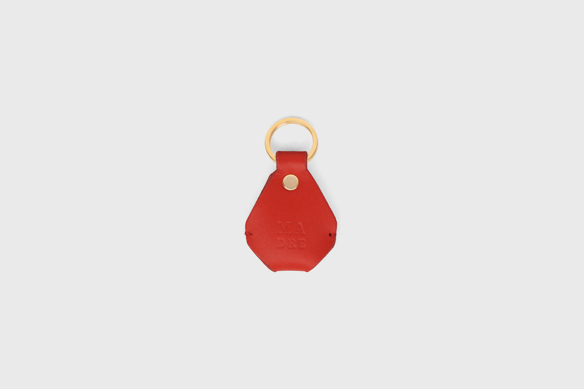 Airtag Key Ring Red Leather Vegetable Tanned Atelier Madre Manuel Dreesmann Barcelona Spain 2