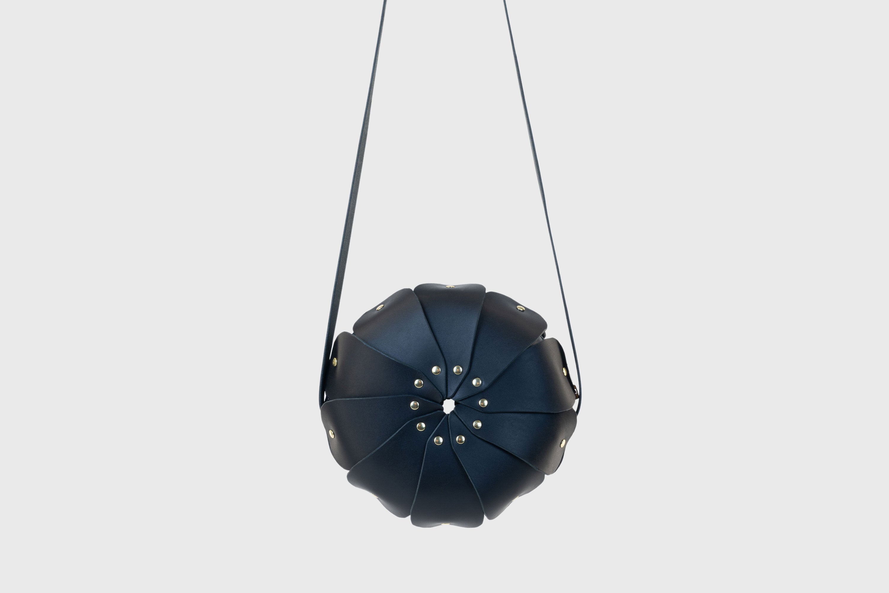 Anemo Leather Bag Black Floral Design Premium Minimalist Circle Round Pouch Crossbody Atelier Madre Manuel Dreesmann Barcelona