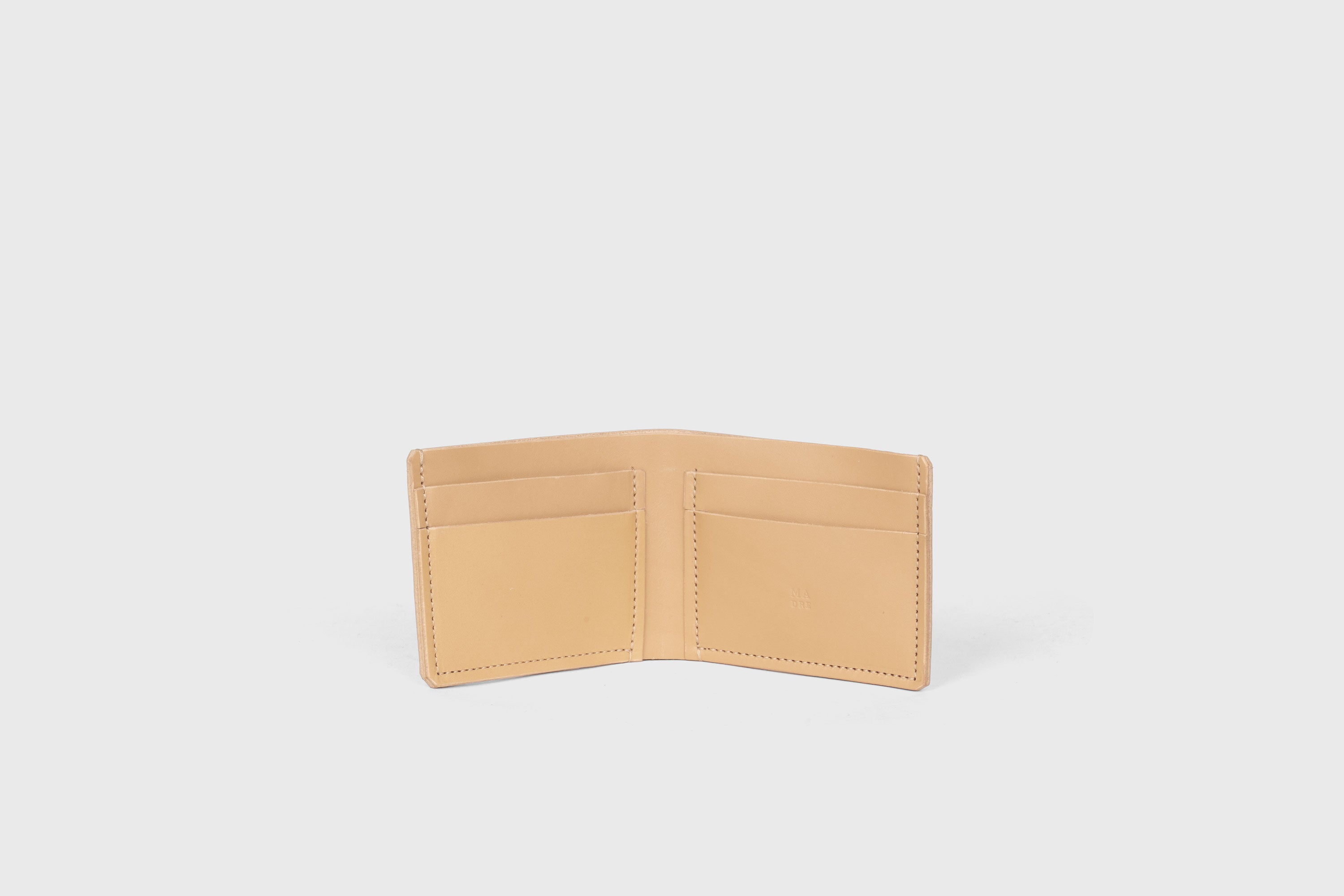 Bifold Wallet Leather Natural Color Vegetable Tanned Leather Premium Classic Design and Handcrafted By Atelier Madre Manuel Dreeesmann Barcelona Spain