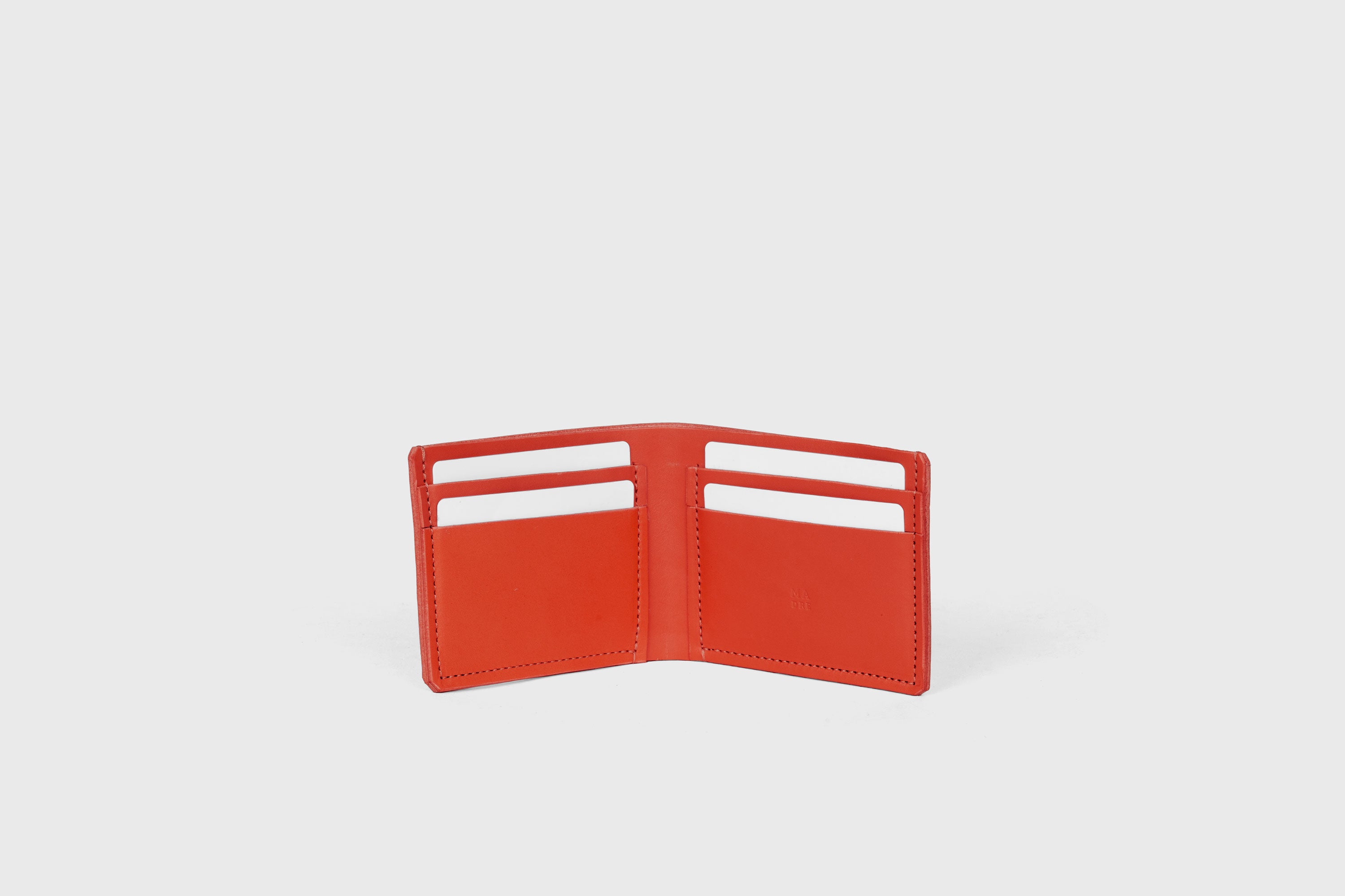 Bifold Wallet Leather Red Color Vegetable Tanned Leather Premium Classic Design and Handcrafted By Atelier Madre Manuel Dreeesmann Barcelona Spain