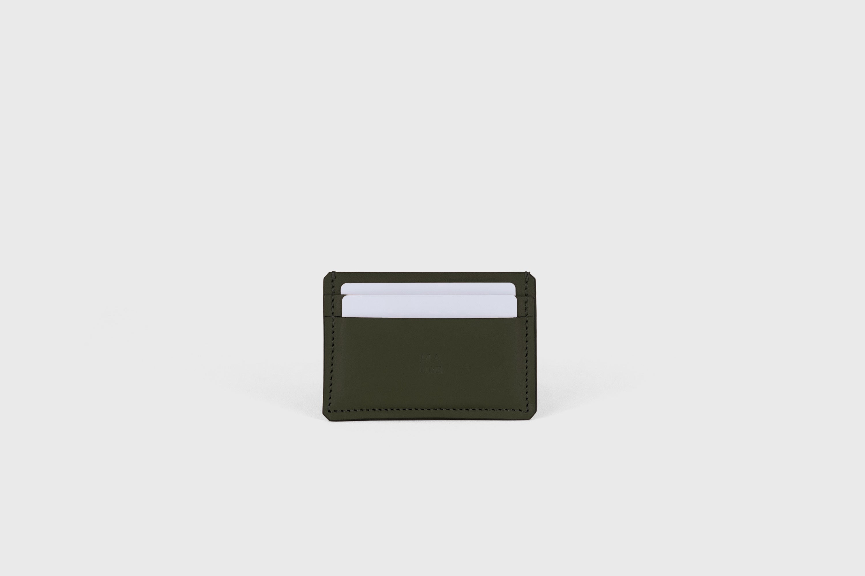 Card Wallet Premium Leather Olive Green Color Slim Minimalist Design Atelier Madre Manuel Dreesmann Barcelona Spain