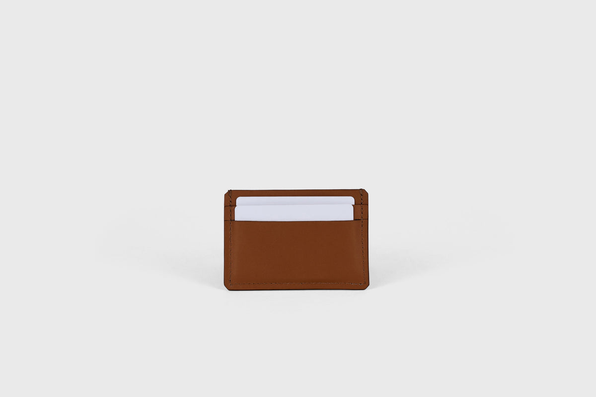 Credit Card Wallet Dark Brown Colour Slim Minimalist Atelier Madre Manuel Dreesmann Barcelona Spain 2