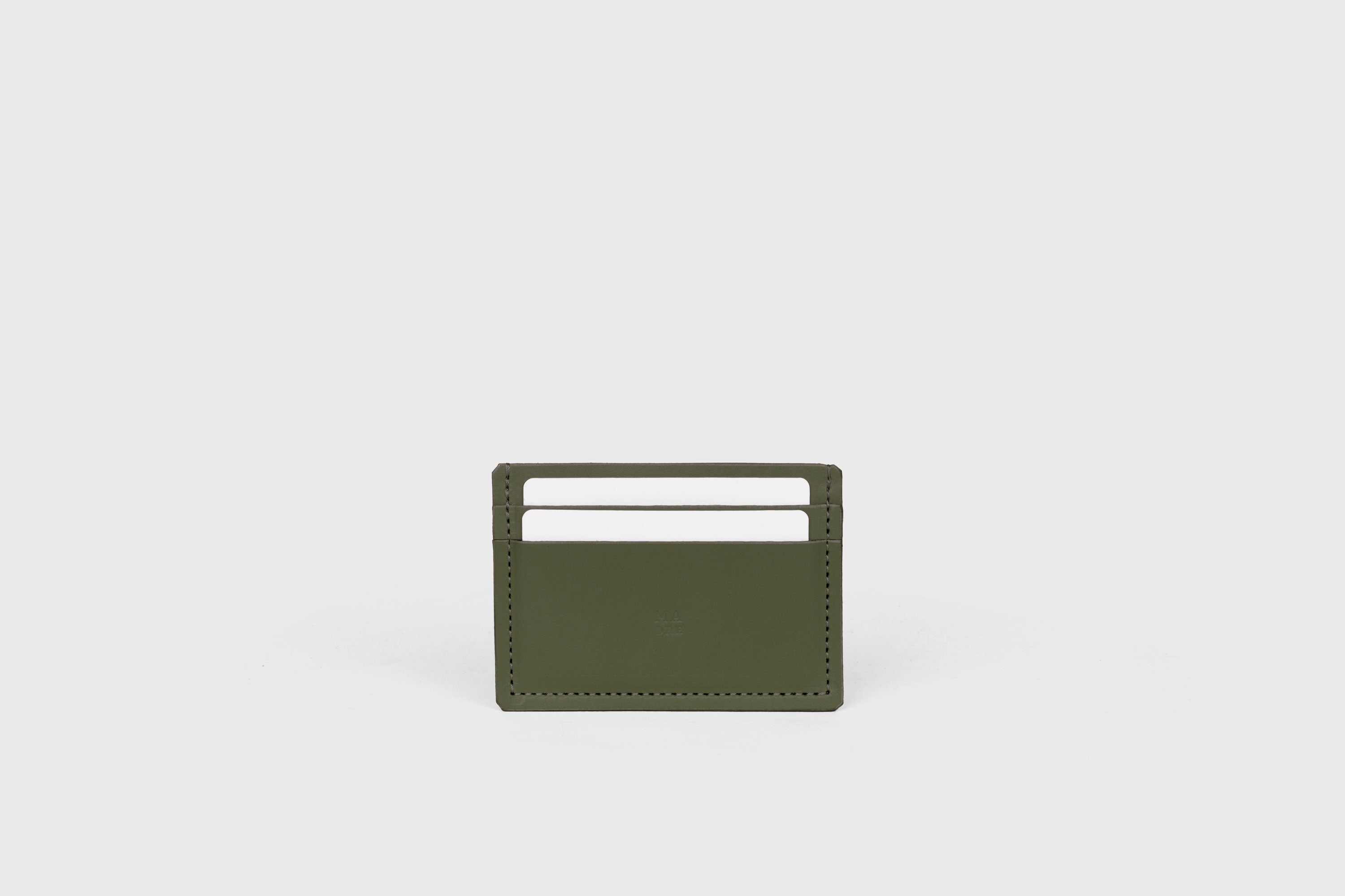 Credit Card Wallet Minimalist In Olive Green Color Leather Vegetable Tanned Leather Handmade and Design by Atelier Madre Manuel Dreesmann Barcelona Spain