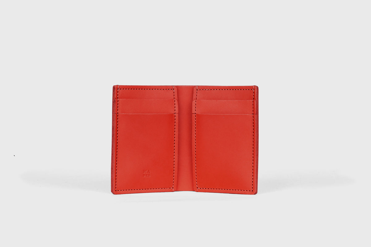 Credit Card Wallet Minimalist Leather Red Atelier Madre Manuel Dreesmann 2