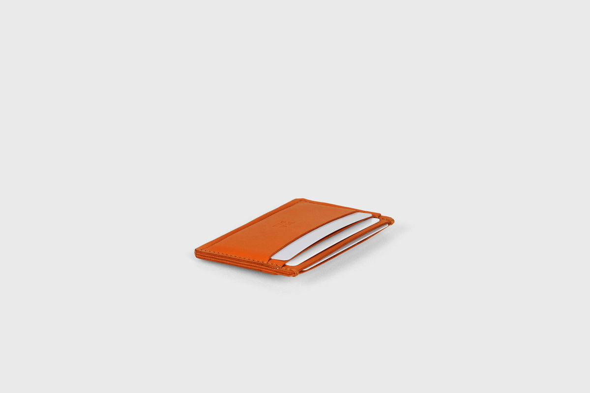Credit Card Wallet Orange Colour Slim Minimalist Atelier Madre Manuel Dreesmann Barcelona Spain 4