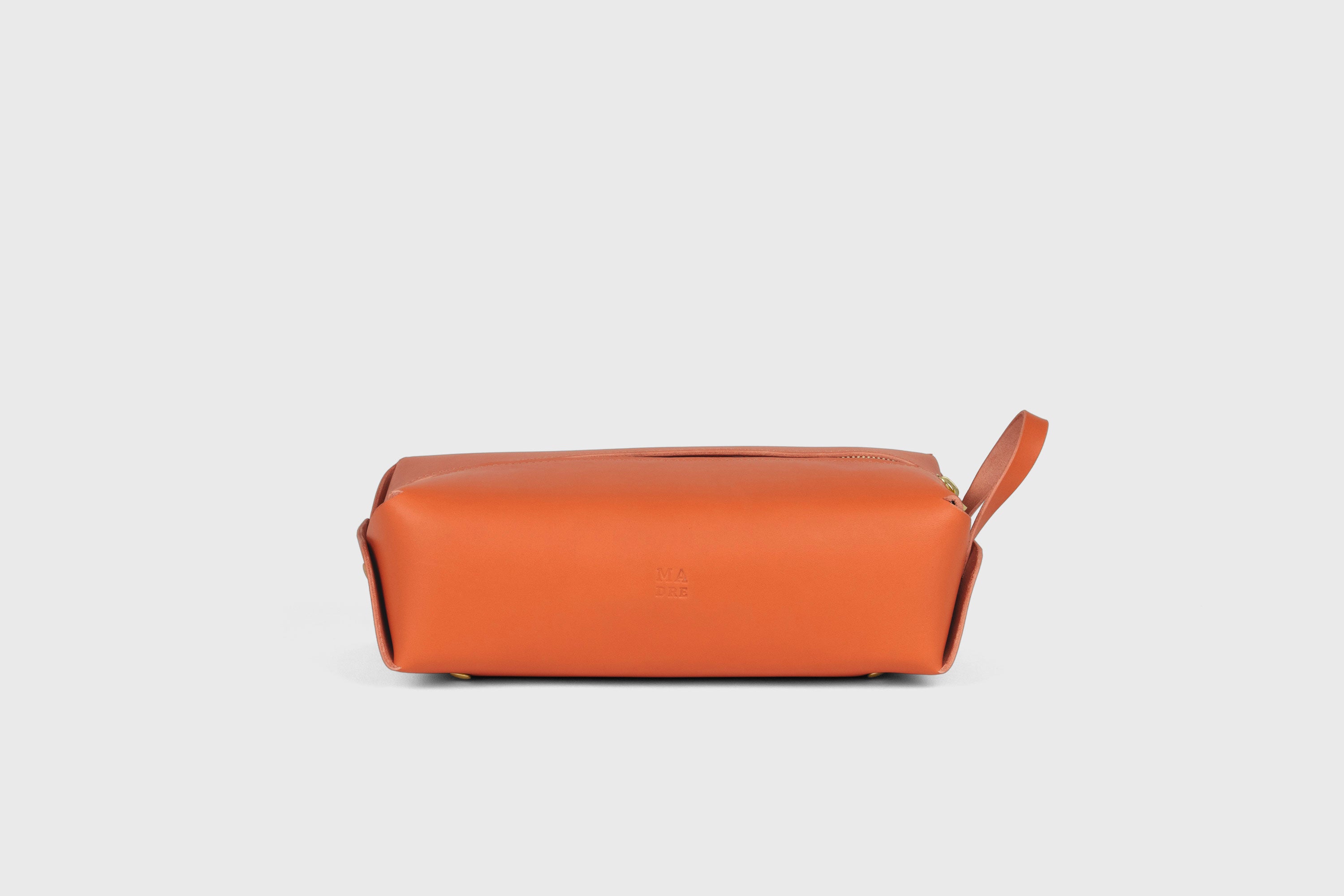 Dopp Kit Orange Color Leather Toiletry Bag Make Up Pouch Travel Pack Hygiene Bag Zipper Premium Quality Minimalistic Modern Design Atelier Madre Manuel Dreesmann Barcelona Spain