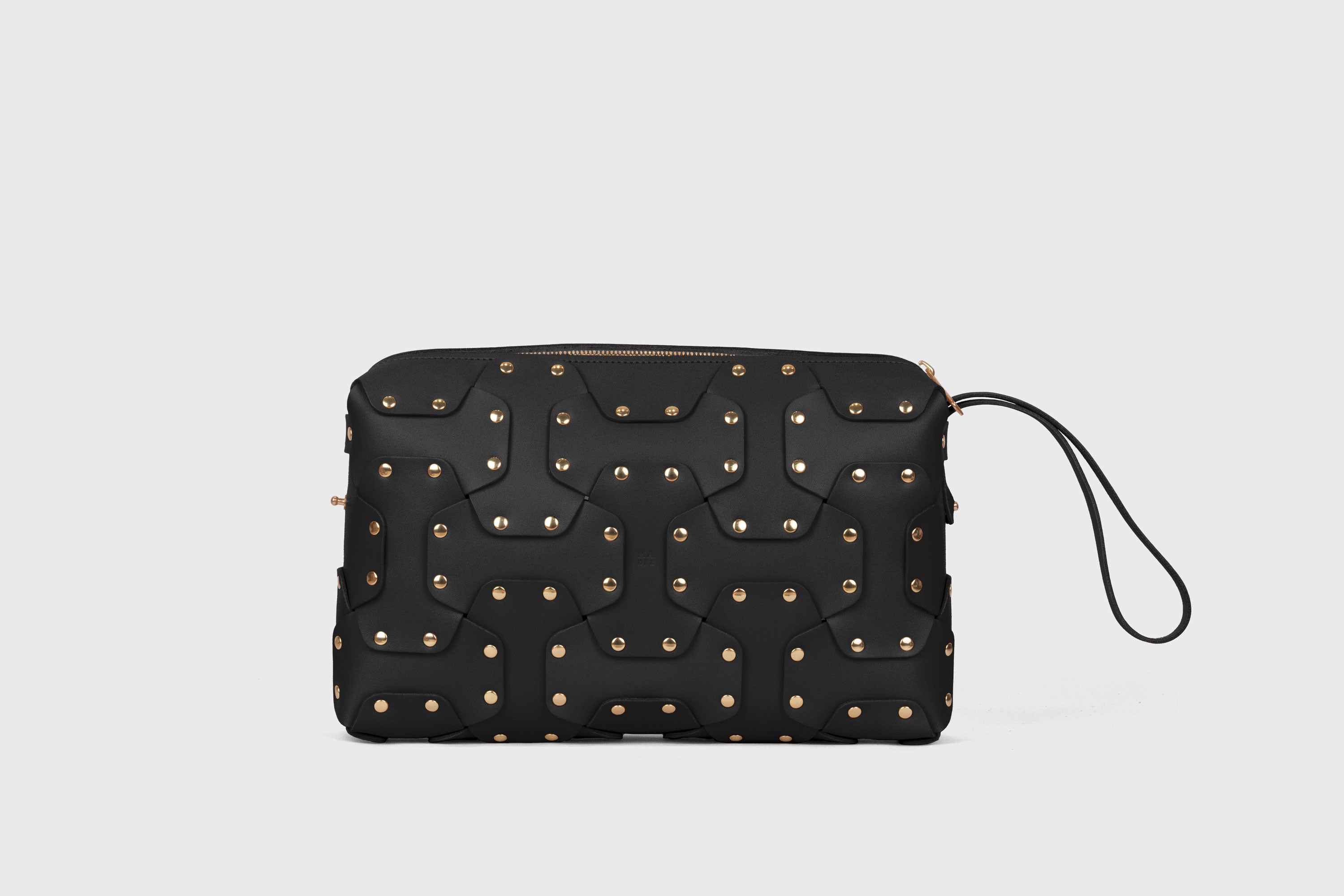 Double Rivet Bag Big, Black Colour, Vegetable-Tanned Leather, Modern Minimal Design. Premium Quality, Atelier Madre, Manuel-Dreesmann, Barcelona