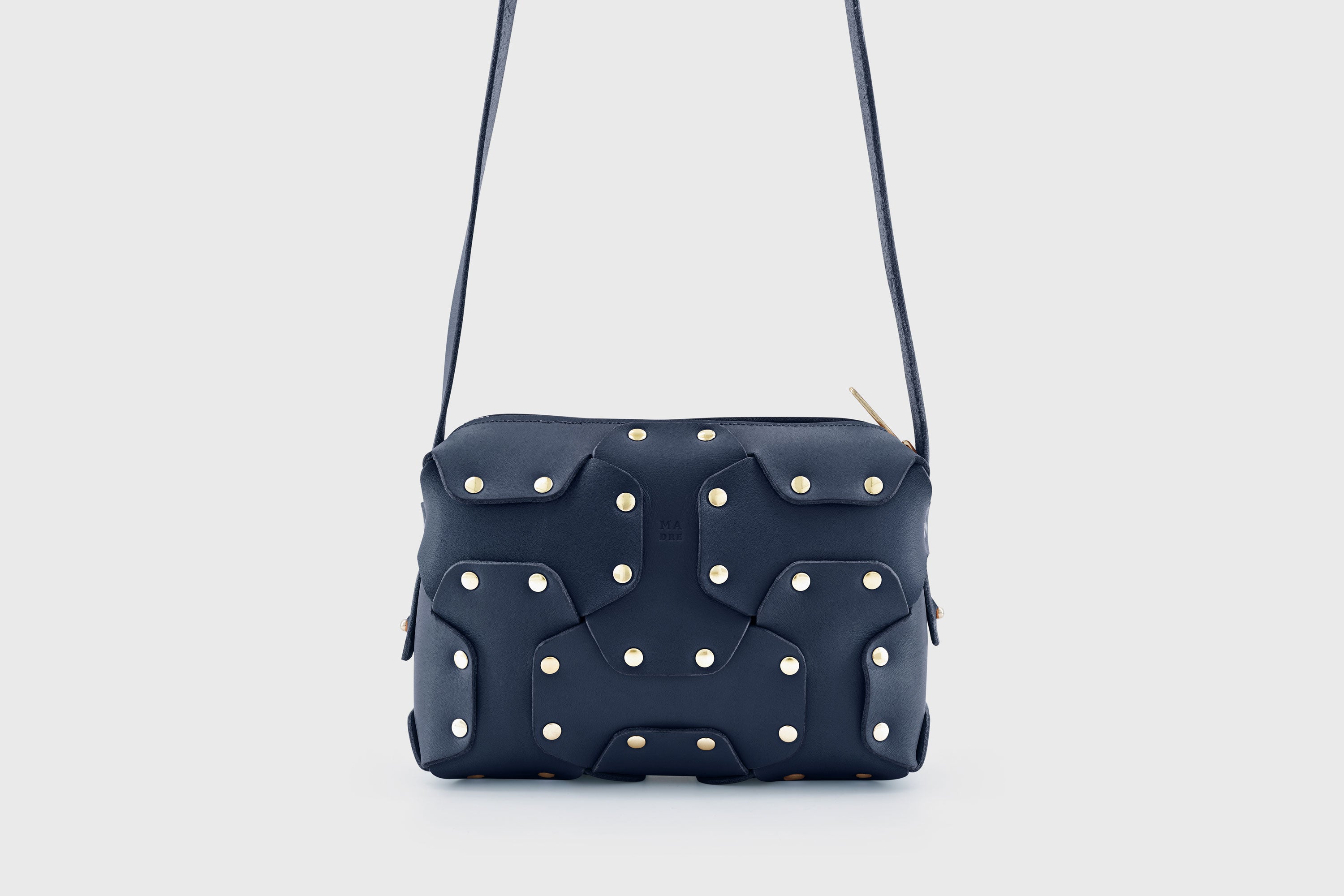 Double Rivet Bag Marine Blue Color Leather Full Grain Vegetable Tanned Leather Modern Minimalist Design Premium Quality Full Brass Clutch Crossbody Shoulder Bag Atelier Madre Manuel Dreesmann Barcelona Spain