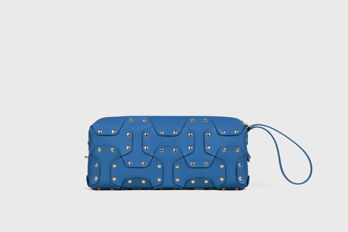 Double Rivet Bag Long Royal Blue Colour Leather Vegetable Tanned Modern Minimal Design Premium Quality Atelier Madre Manuel Dreesmann Barcelona 5