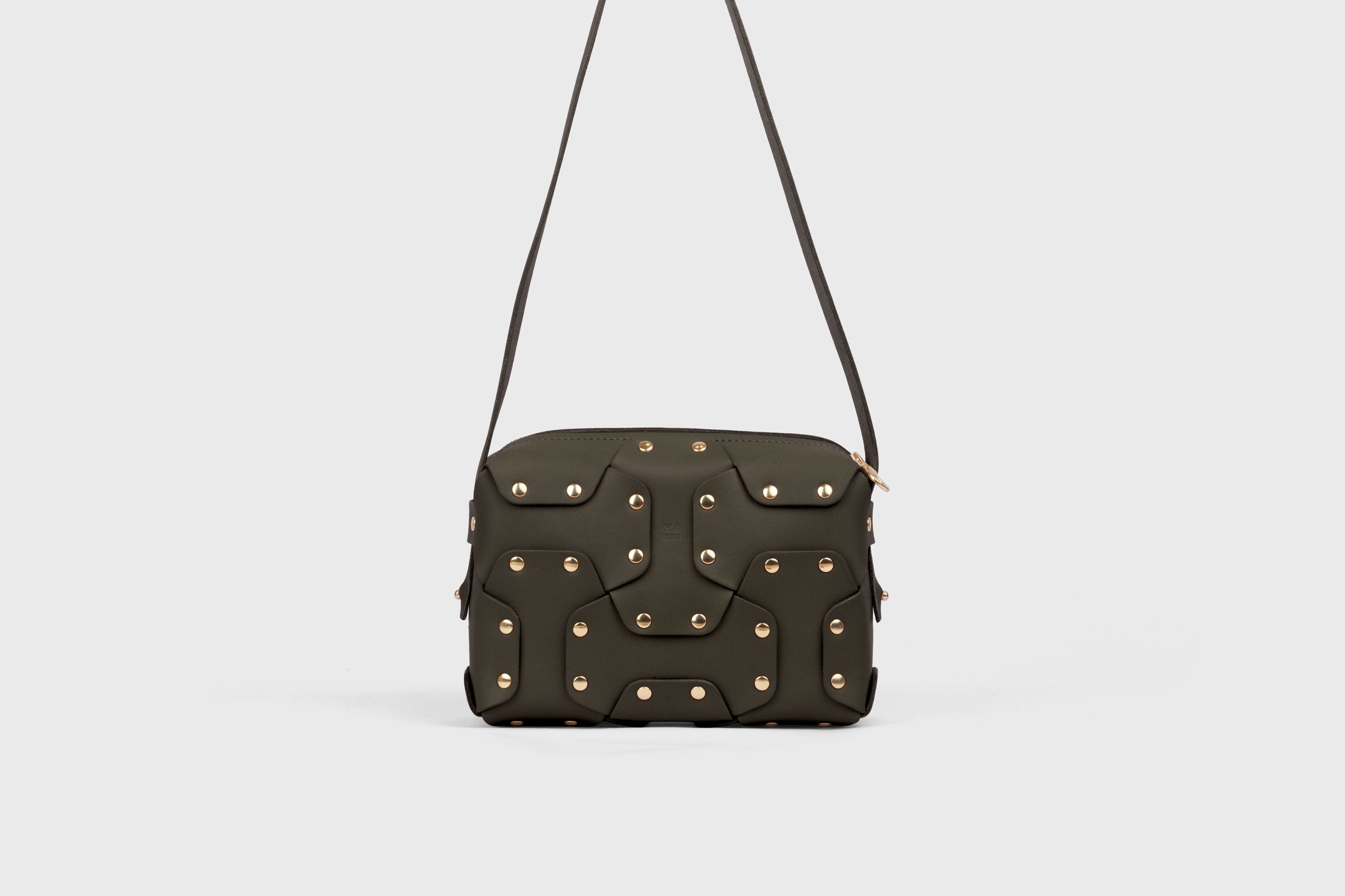 Double Rivet Bag, Olive Green Color, Leather Full Grain Vegetable Tanned Leather Modern Minimalist Design Premium Quality Full Brass Clutch Crossbody Shoulder Bag from Atelier Madre, Manuel Dreesmann Barcelona Spain