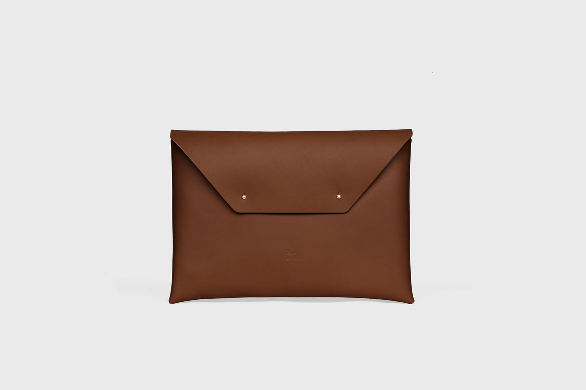 Envelope Clutch Big Dark Brown Leather Atelier Madre Manuel Dreesmann 11