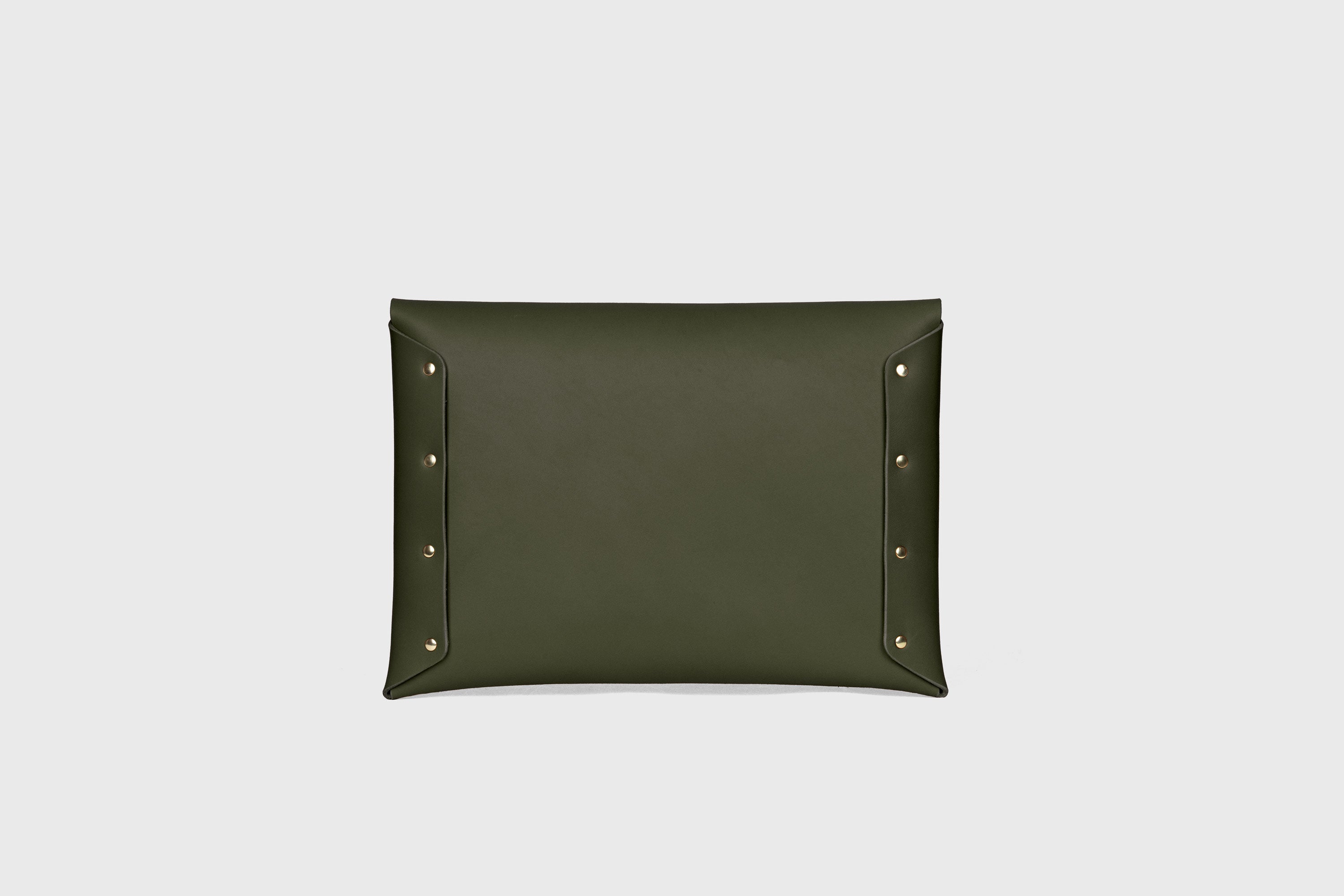 Envelope Clutch Big In Olive Green Color Vegetable Tanned Leather Minimalistic Design Atelier Madre Manuel Dreesmann