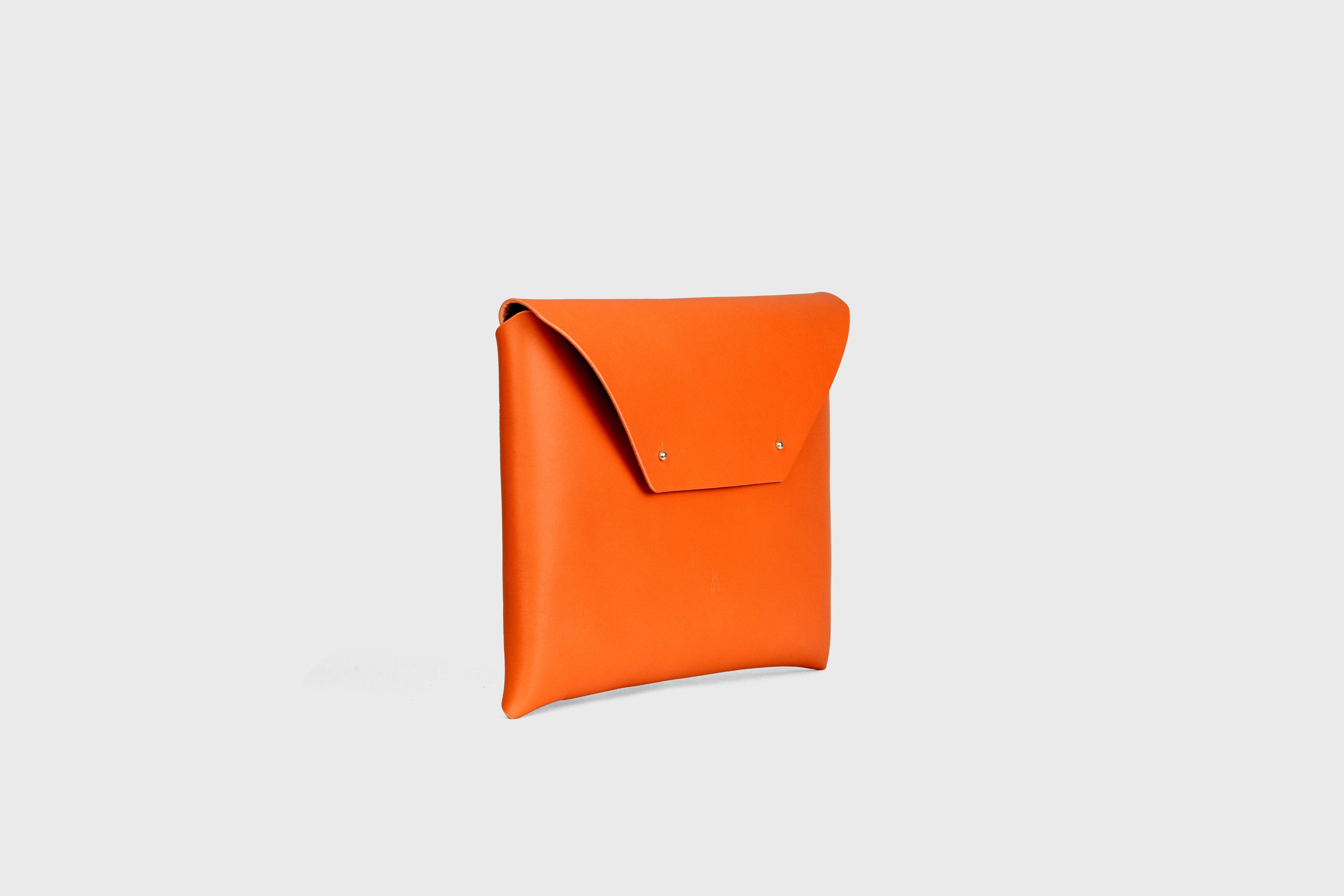 Envelope Clutch Big In Orange Color Vegetable Tanned Leather Minimalistic Design Atelier Madre Manuel Dreesmann