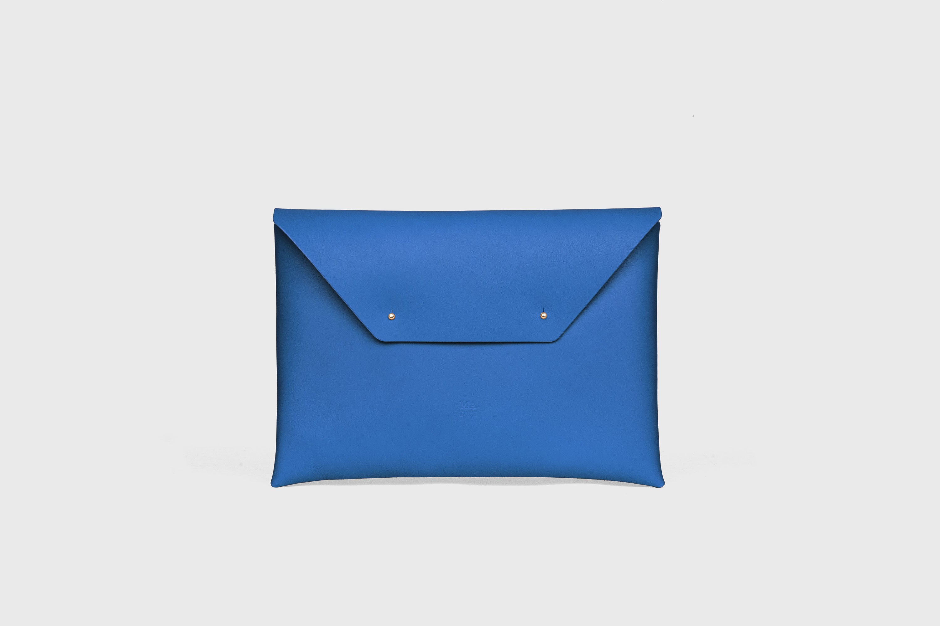 Envelope Clutch Big In Royal Blue Color Vegetable Tanned Leather Minimalistic Design Atelier Madre Manuel Dreesmann