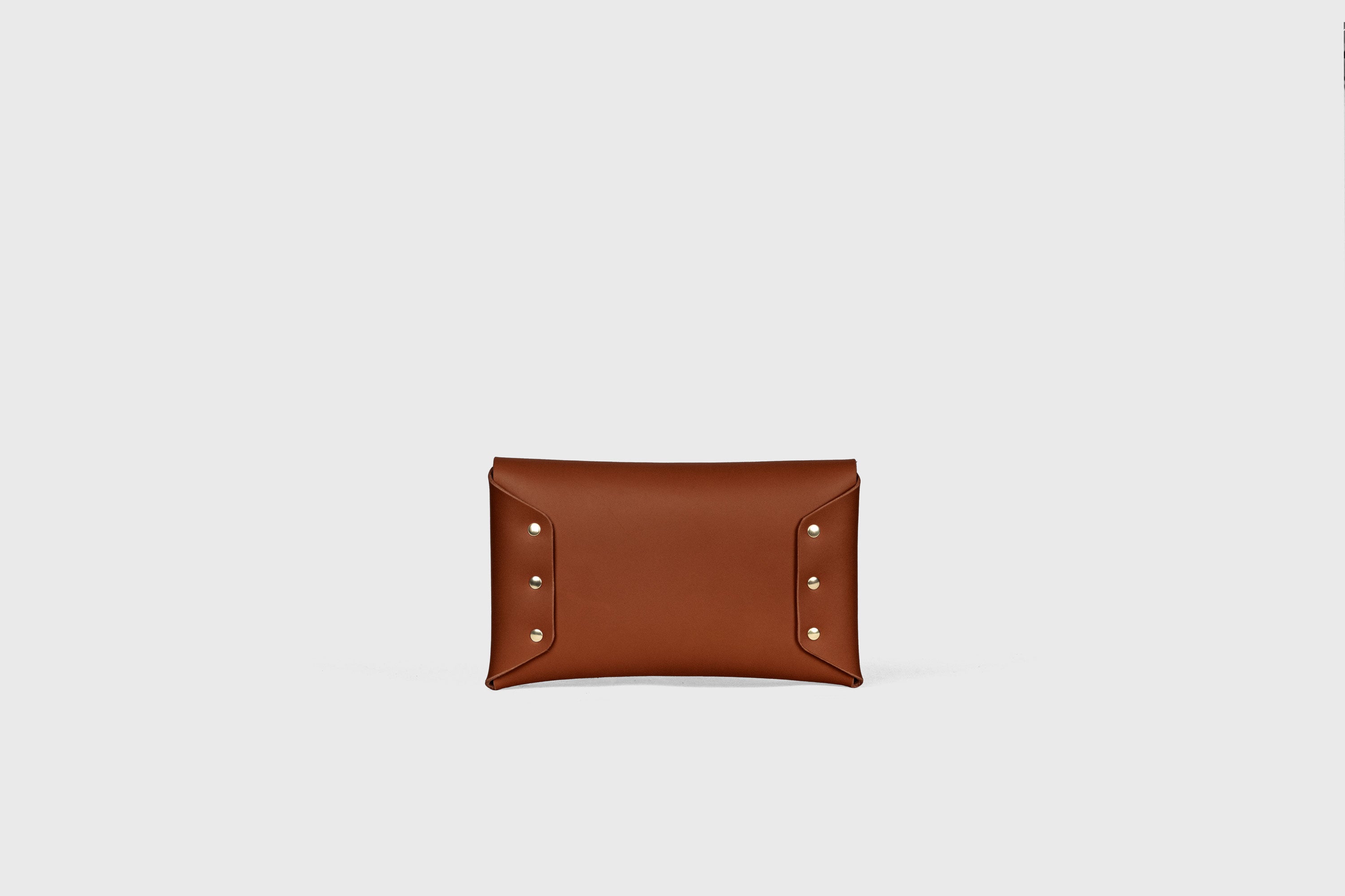 Envelope Clutch Small In Dark Brown Color Vegetable Tanned Leather Minimalistic Design Atelier Madre Manuel Dreesmann Barcelona Spain