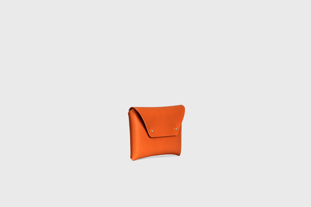 Envelope Clutch Small Orange Leather Atelier Madre Manuel Dreesmann 13