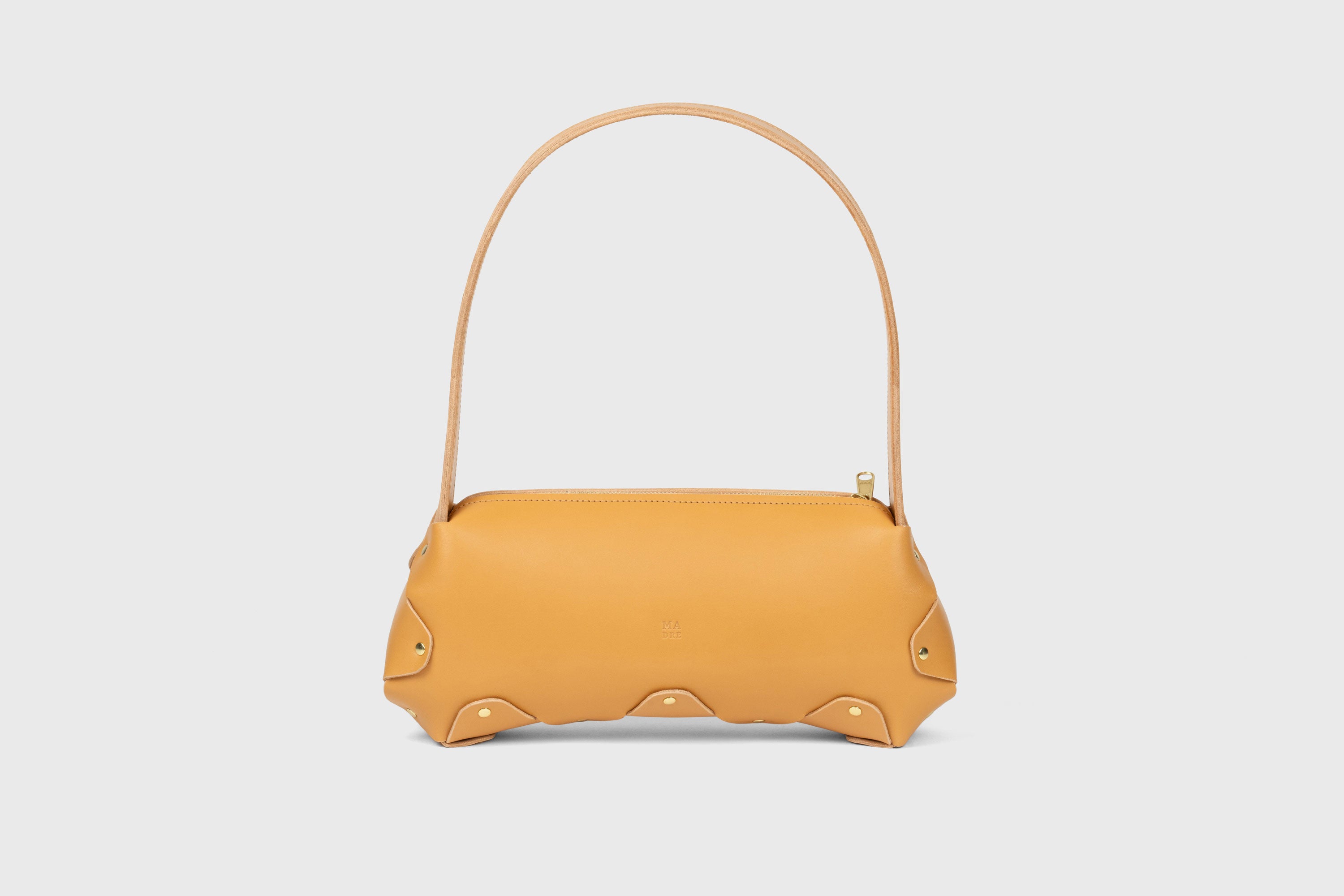 Fiona Bag In Brown Color In Full Grain Vegetable Tanned Leather Minimalistic Design Shoulder Bag Atelier Madre Manuel Dreesmann Barcelona Spain