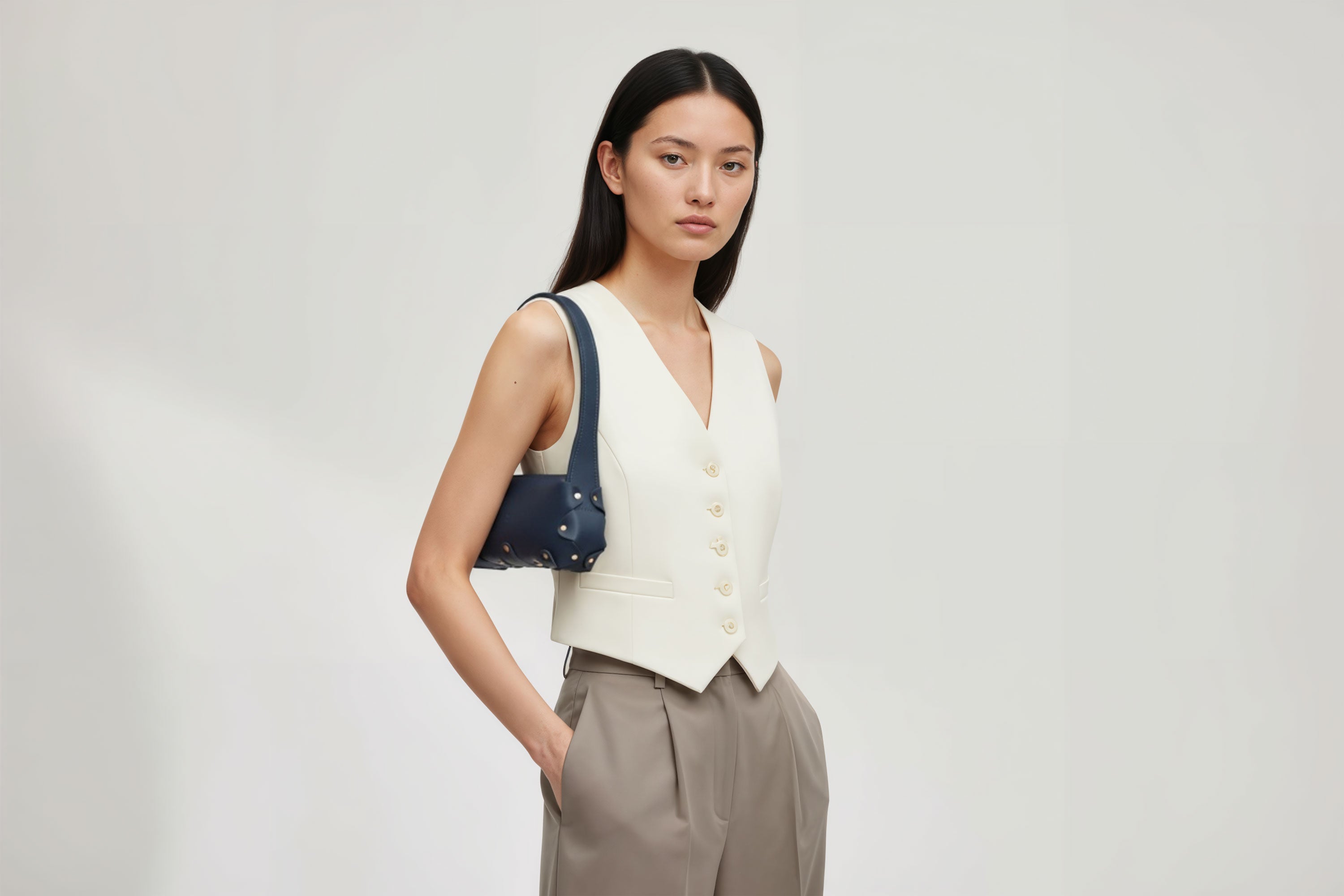 Fiona Bag Small Marine Blue Color Leather On Model Zipper Shoulder Bag Minimalist Modern Design Premium Quality Atelier Madre Manuel Dreesmann Barcelona