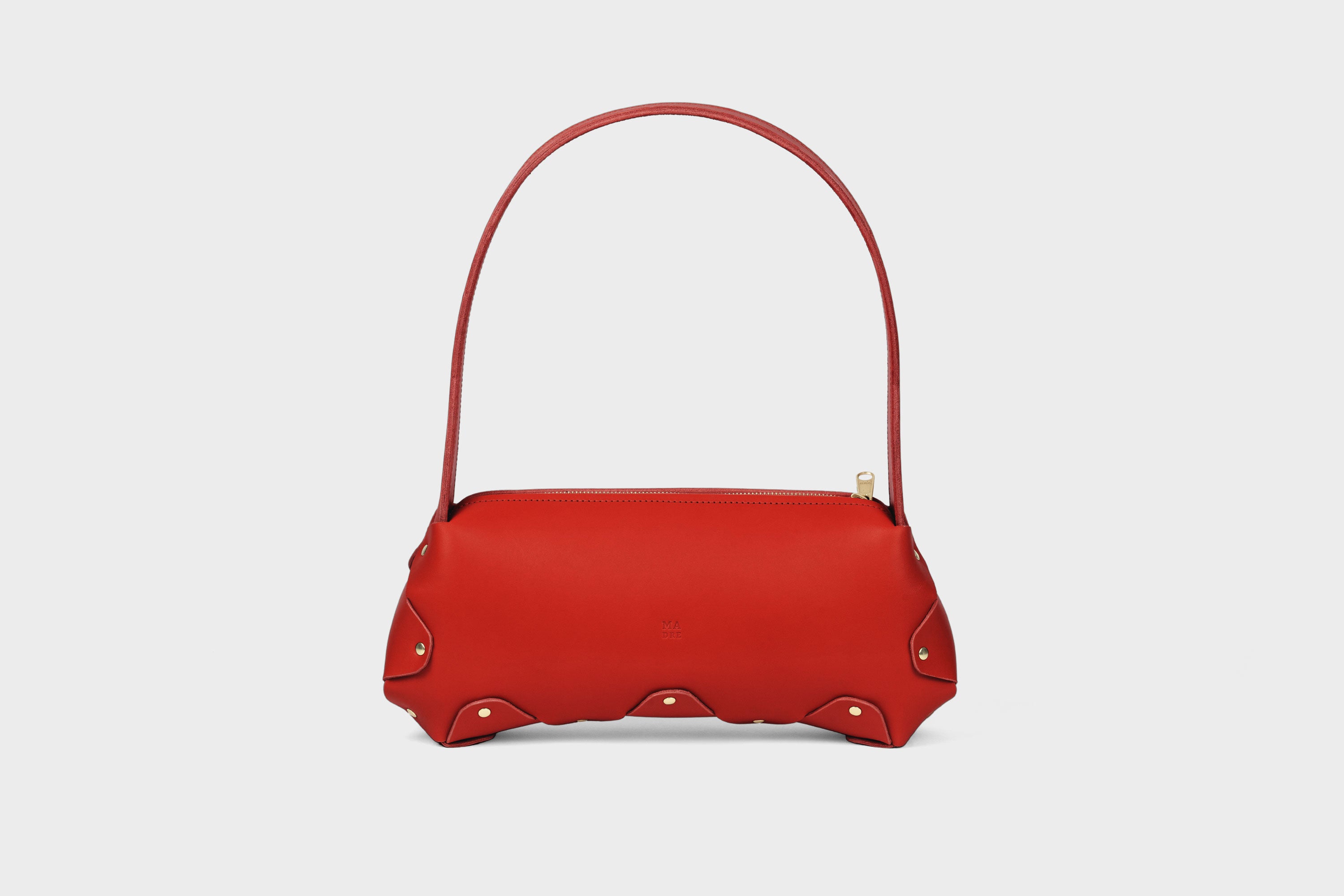 Fiona Bag In Red Color In Full Grain Vegetable Tanned Leather Minimalistic Design Shoulder Bag Atelier Madre Manuel Dreesmann Barcelona Spain