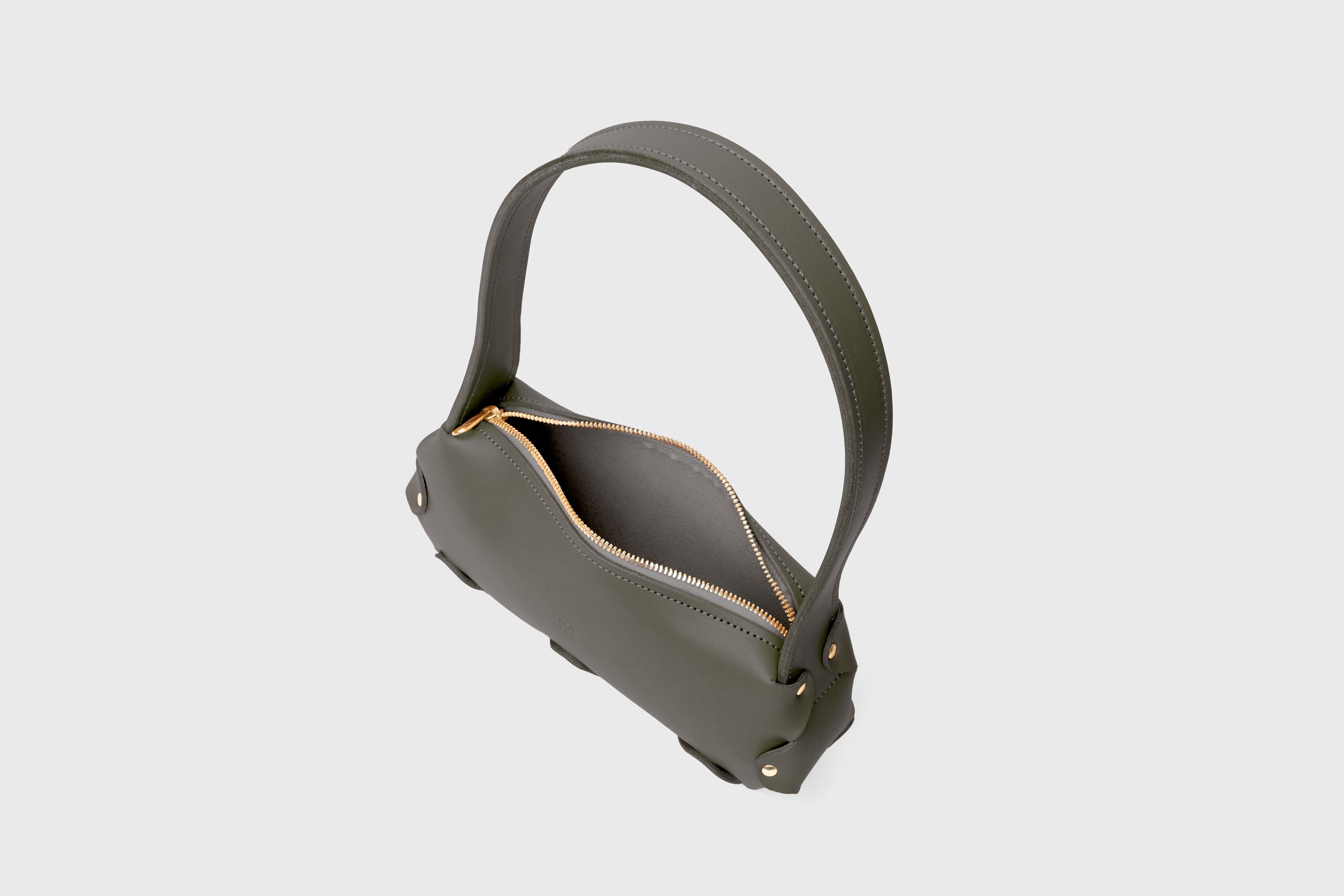 Fiona Bag Small Olive Green Color Leather Zipper Shoulder Bag Minimalist Modern Design Premium Quality Atelier Madre Manuel Dreesmann Barcelona