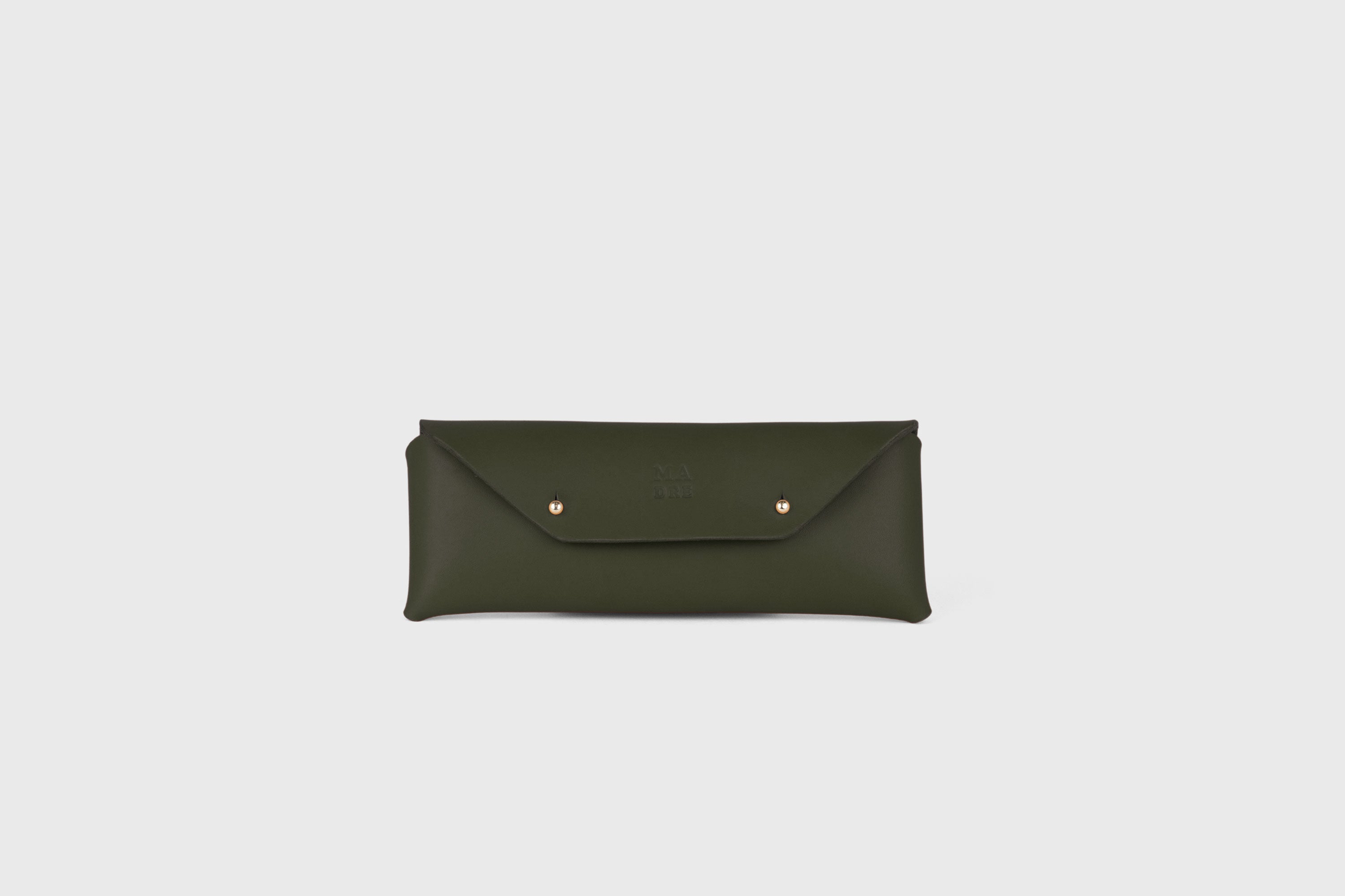 Glasses Case Leather Olive Green Color Eyewear Pouch Minimalist Design Atelier Madre Manuel Dreesmann Barcelona Spain