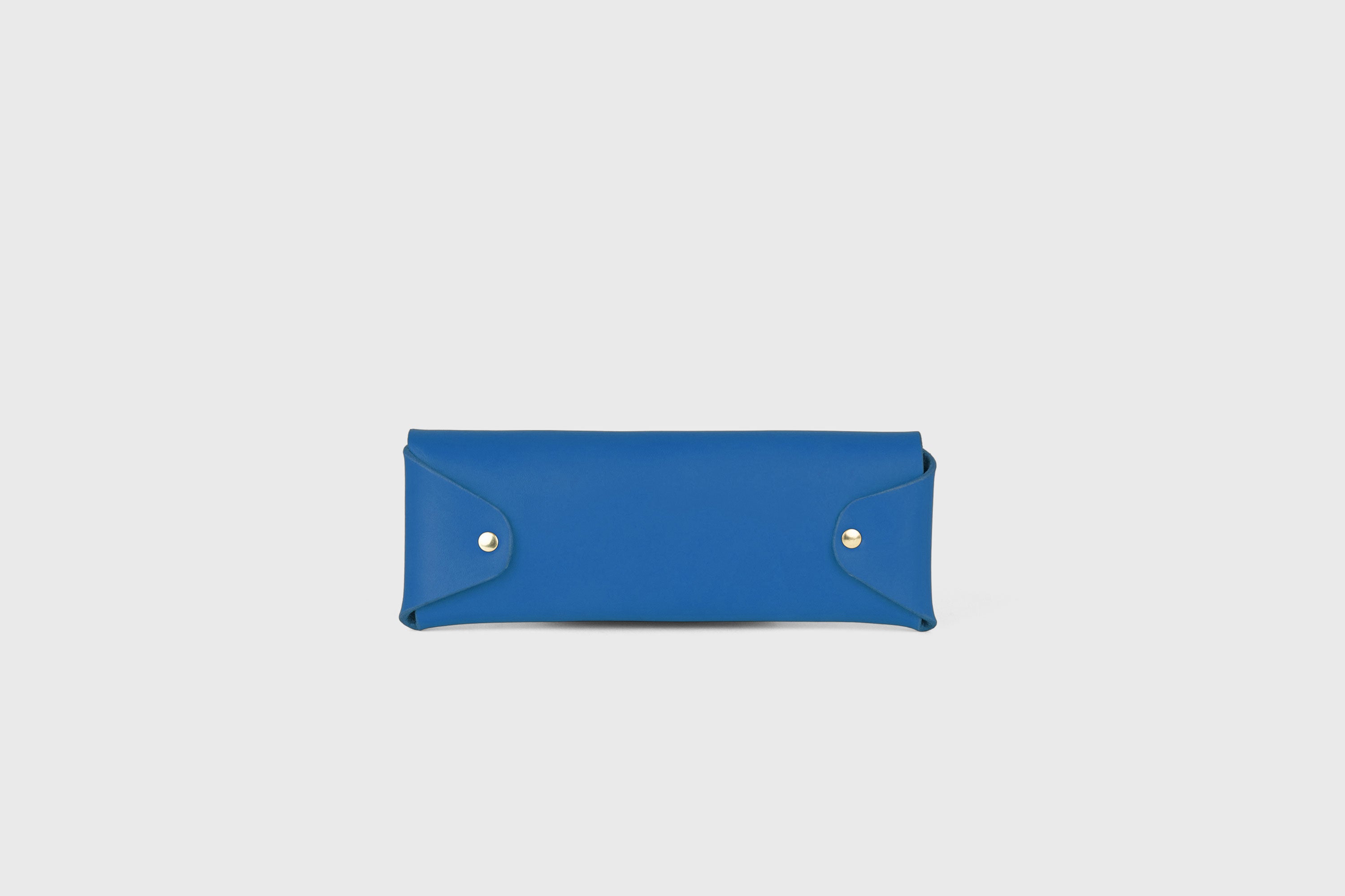 Glasses Case Leather Royal Blue Color Eyewear Pouch Minimalist Design Atelier Madre Manuel Dreesmann Barcelona Spain