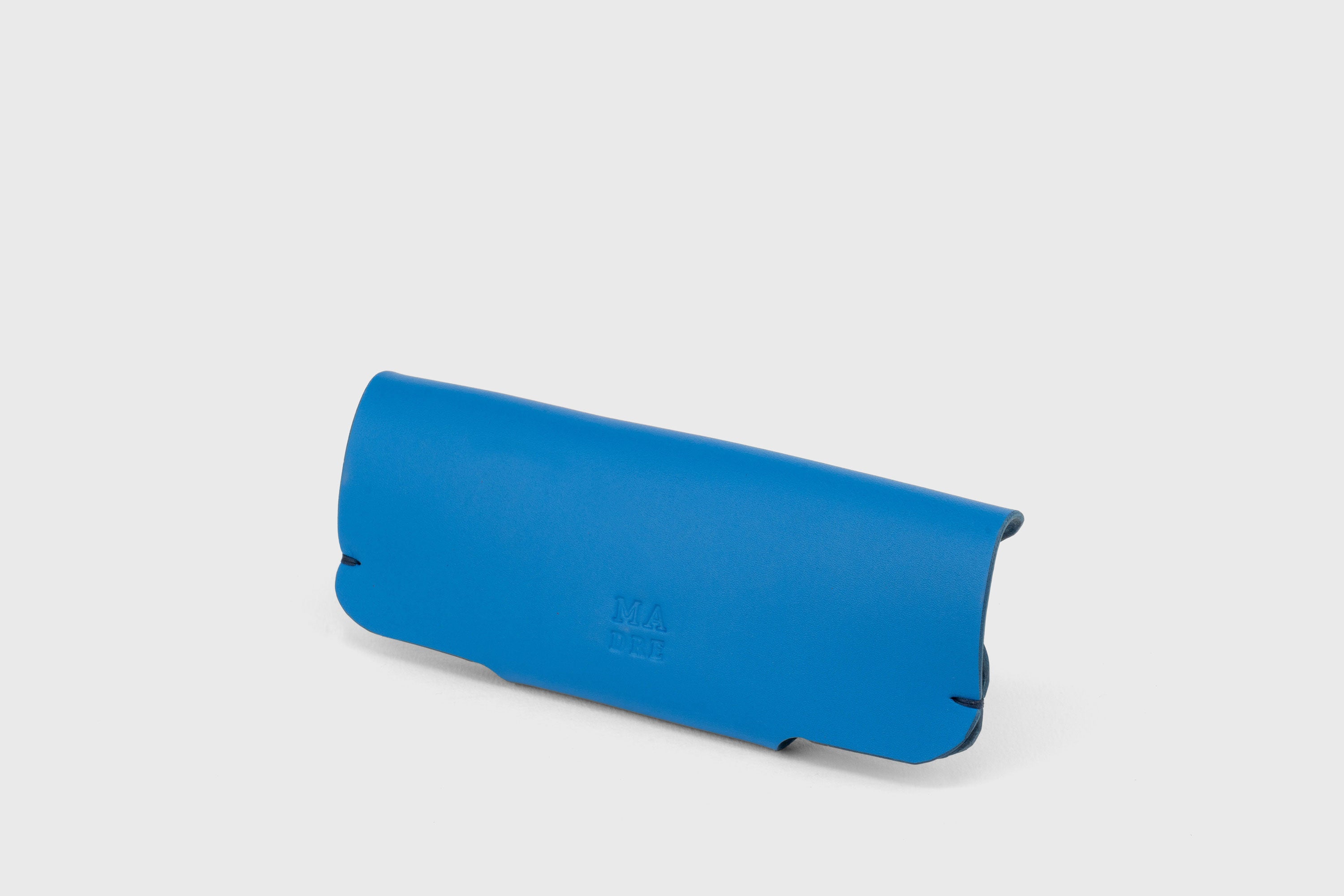 Sunglasses Case Leather Glasses Royal Blue Full Grain Vachetta Vegetable Tanned Leather Minimal Modern Design Premium Quality Luxury Handcrafted Atelier Madre Manuel Dreesmann Barcelona