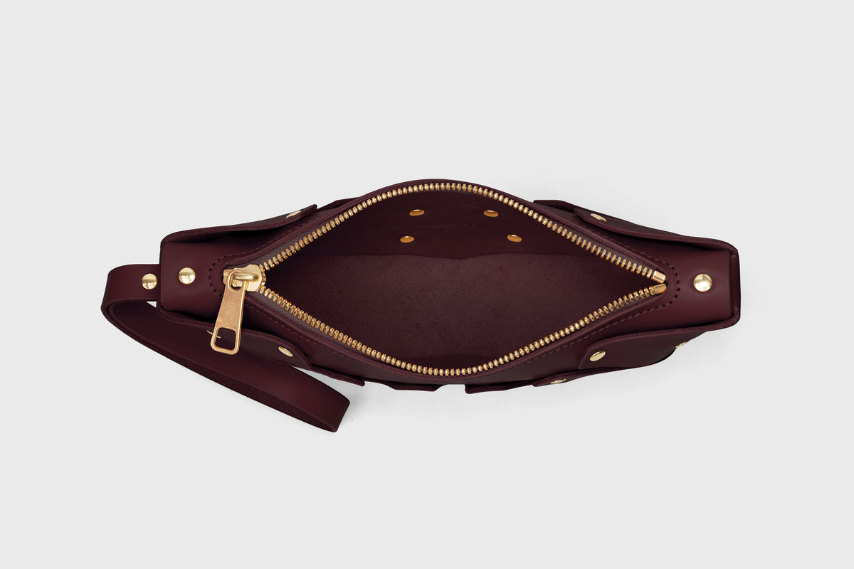 Juno Burgundy Colour Leather Vegetable Tanned Modern Minimal Design Premium Quality Atelier Madre Manuel Dreesmann Barcelona 5