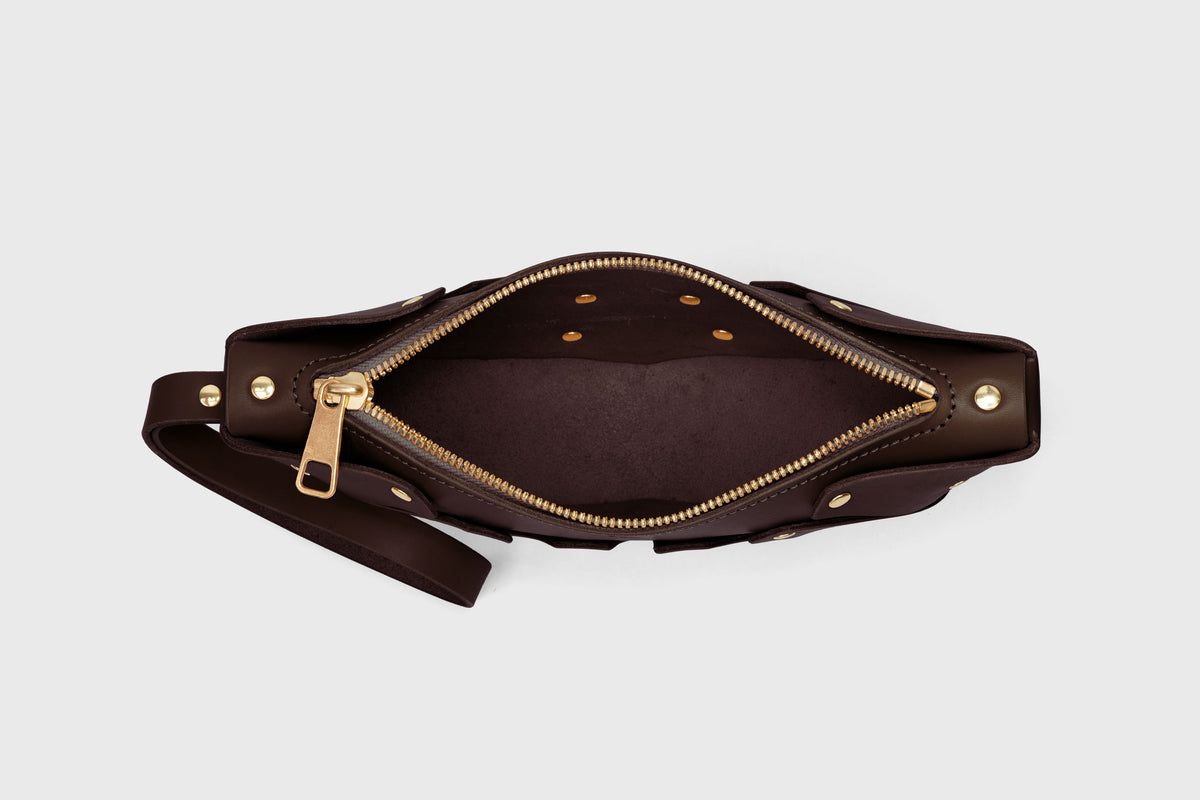 Juno Chocolate Brown Colour Leather Vegetable Tanned Modern Minimal Design Premium Quality Atelier Madre Manuel Dreesmann Barcelona 5