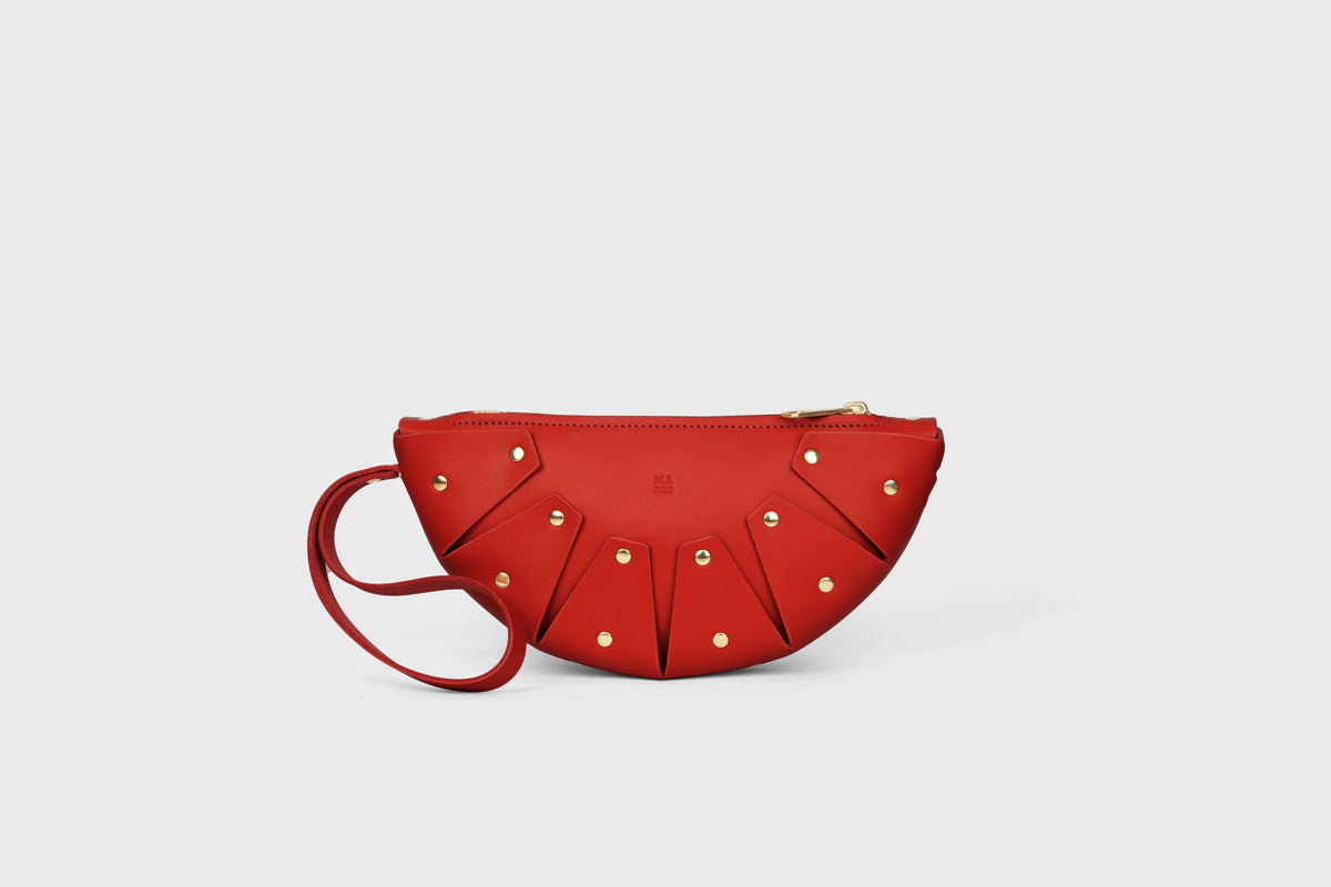 Juno Red Colour Leather Vegetable Tanned Modern Minimal Design Premium Quality Atelier Madre Manuel Dreesmann Barcelona 1