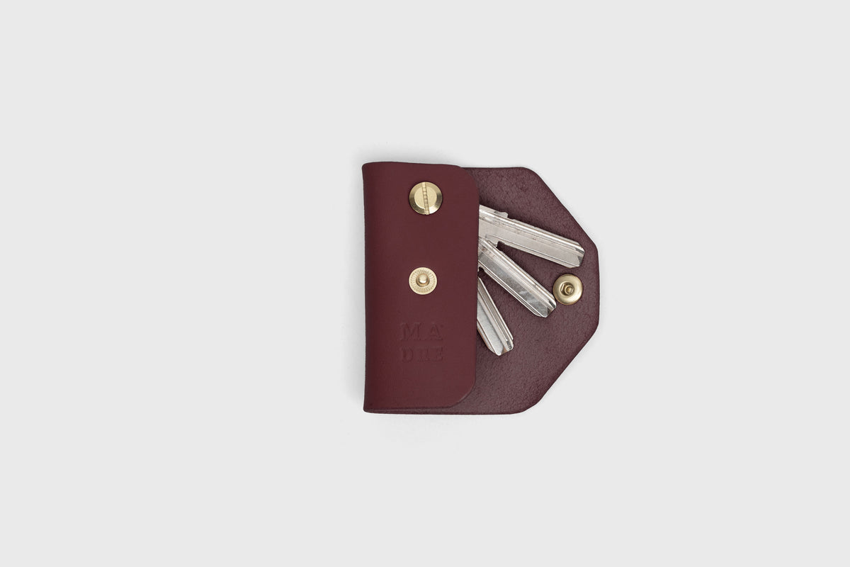Key Etui Burgundy Leather Atelier Madre Manuel Dreesmann Barcelona Spain 2