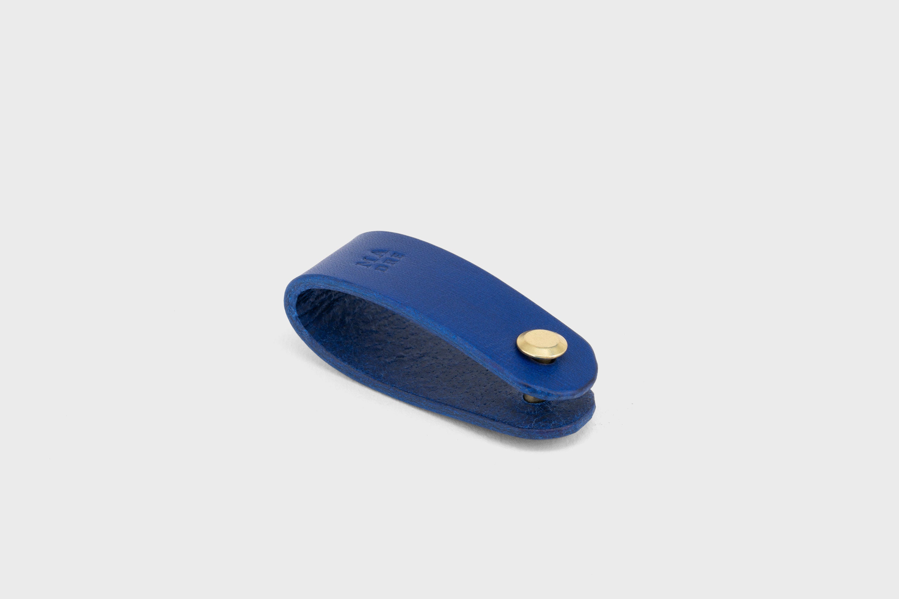 Key Ring Holder Case Royal Blue Leather Minimalist Design Premium Quality Atelier Madre Manuel Dreesmann Barcelona Spain