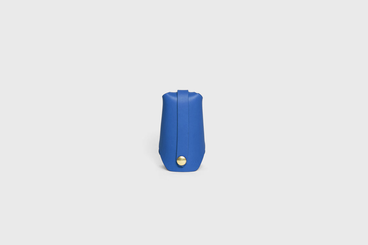 Key Pouch Leather Royal Blue Colour Leather Vegetable Tanned Modern Minimal Design Premium Quality Atelier Madre Manuel Dreesmann Barcelona 1