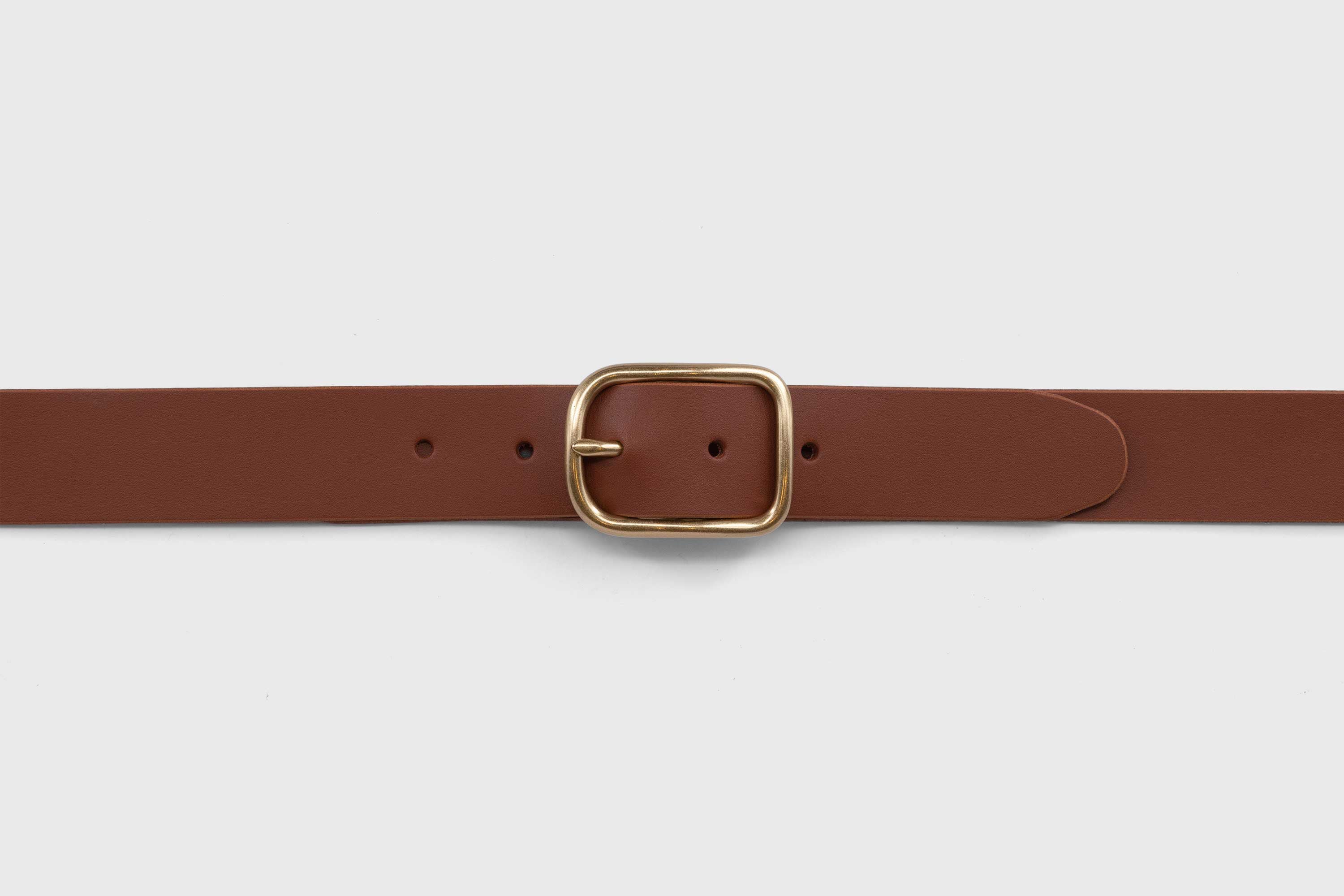Leather Belt Rio Solid Brass Buckle Dark Brown vegetable tanned full grain leather Minimalist Design Atelier Madre Manuel Dreesmann Barcelona
