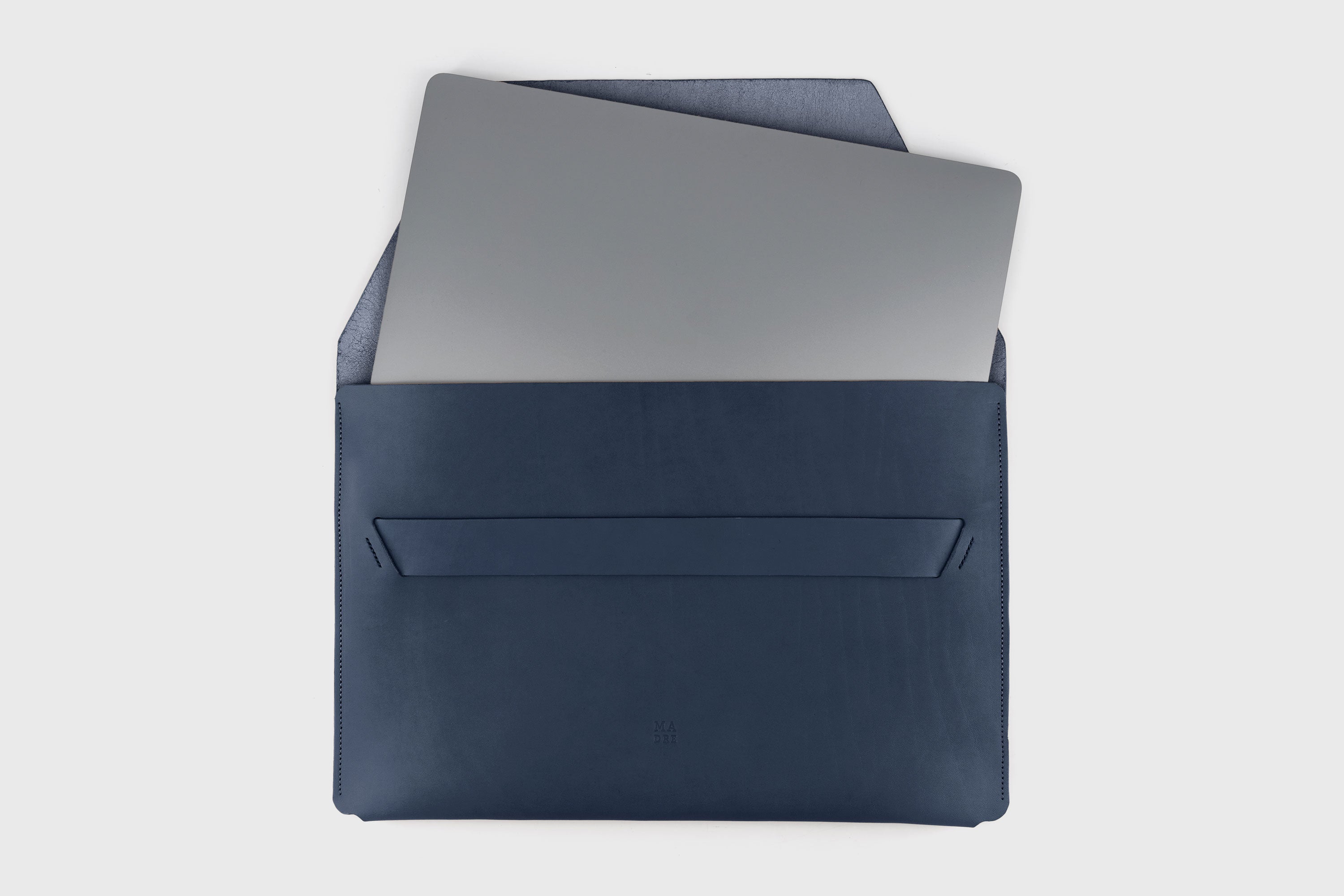 Leather Sleeve For MacBook Pro Air Marine Blue Color Full Grain Vegetable Tanned Leather Modern Minimalist Design Premium Quality Protection Business Sleek Atelier Madre Manuel Dreesmann Barcelona Spain