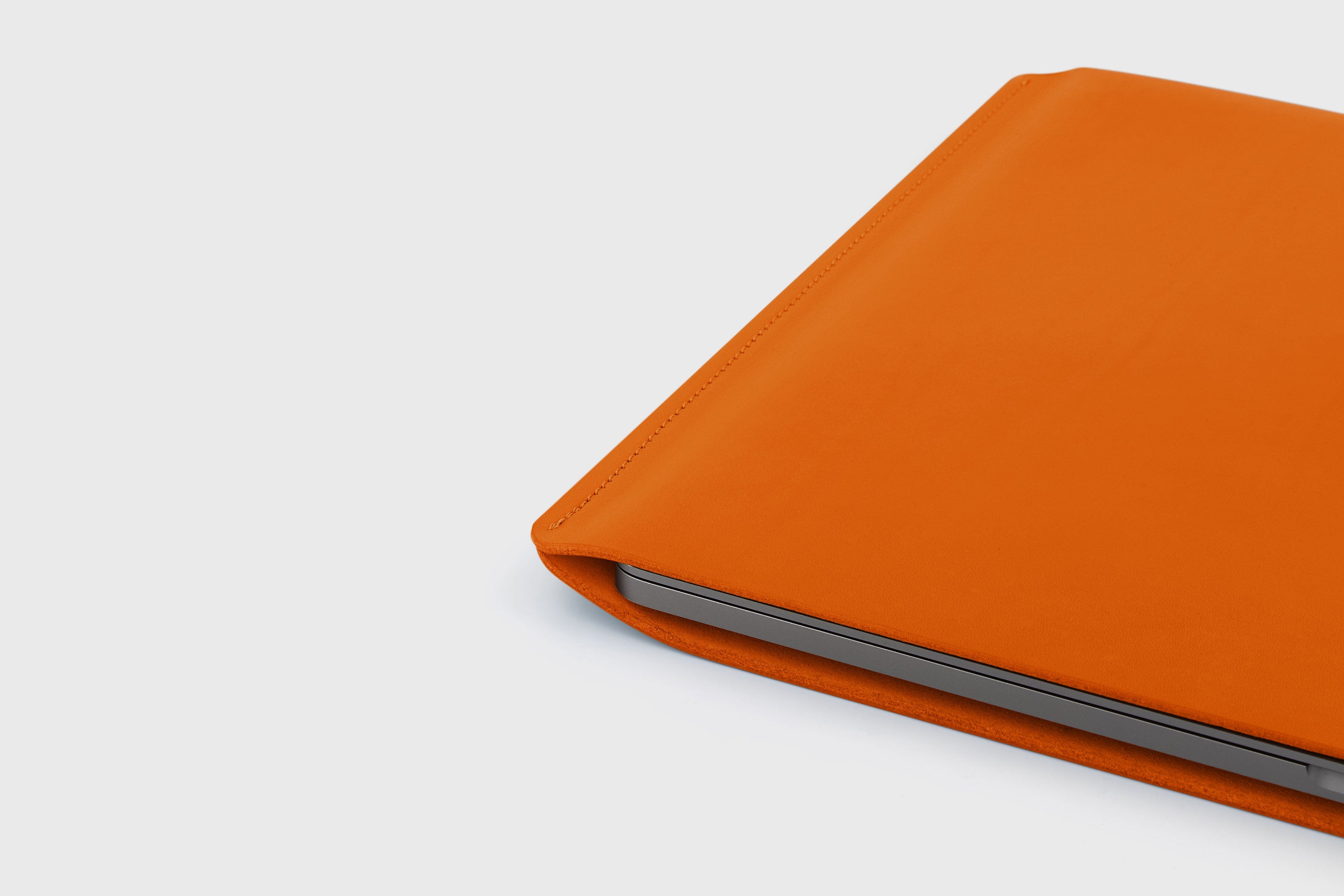 Capa deslizante para MacBook Horizontal em pele