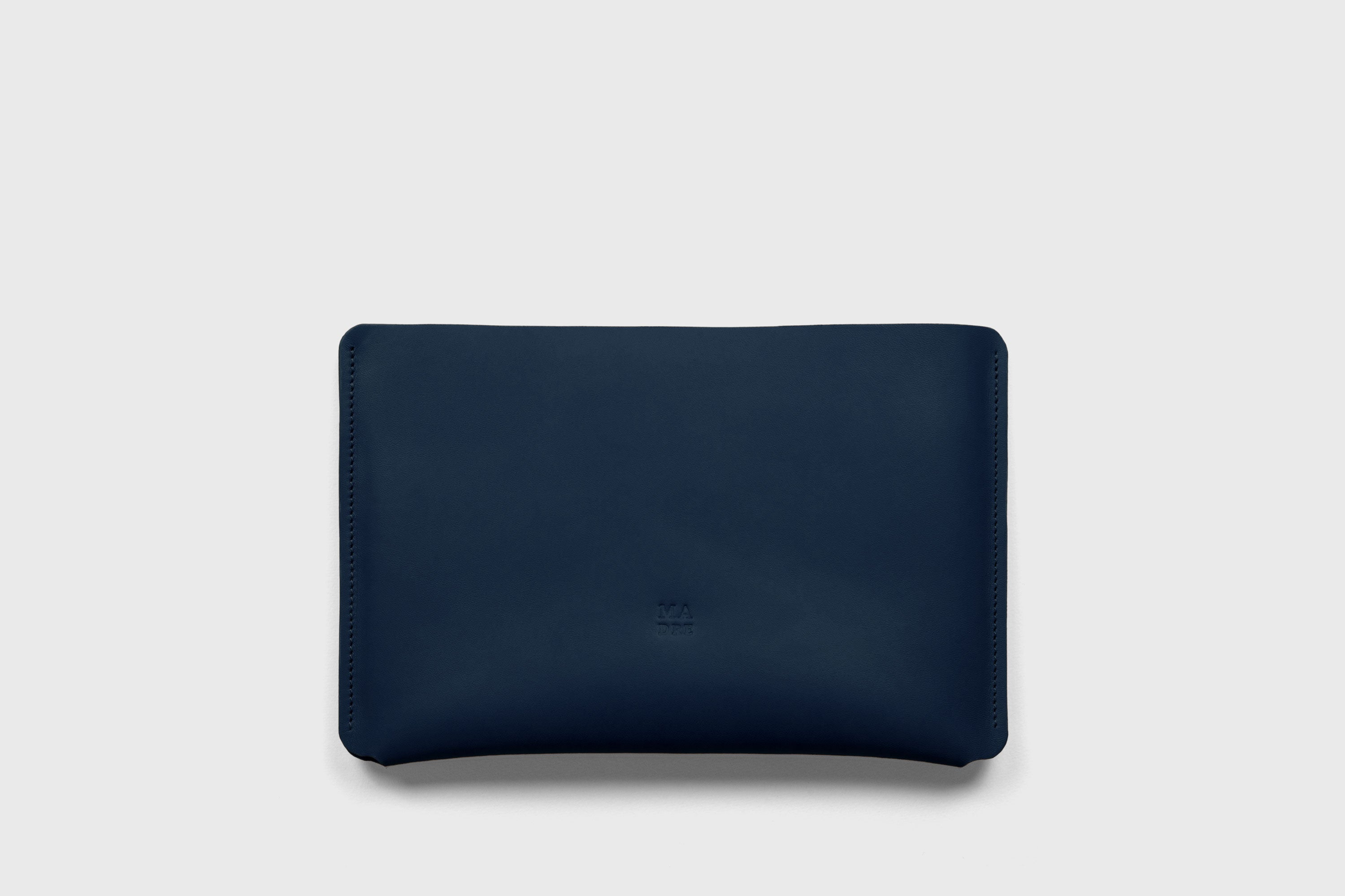 Leather Sleeves for iPad Horizontal Marine Blue Color High Quality Premium Minimalist Modern Design Full Grain Vegetable Tanned Leather Protection Luxury Atelier Madre Manuel Dreesmann Barcelona Spain