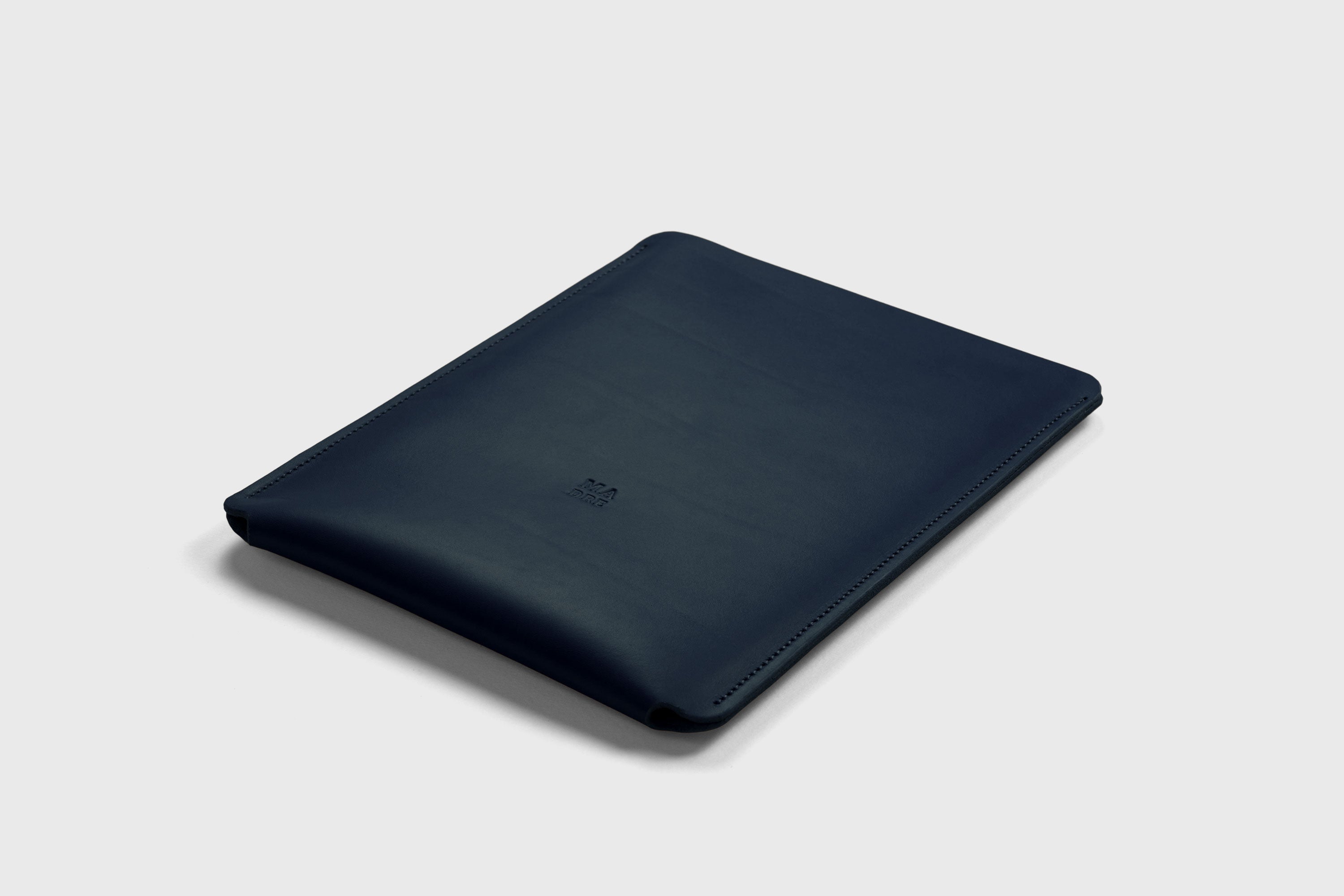 Leather Slip Sleeve For iPad Marine Blue Color Premium Handcrafted Quality Full Grain Vegetable Tanned Leather Minimalistic Modern Independent Designer Atelier Madre Manuel Dreesmann Barcelona Spain