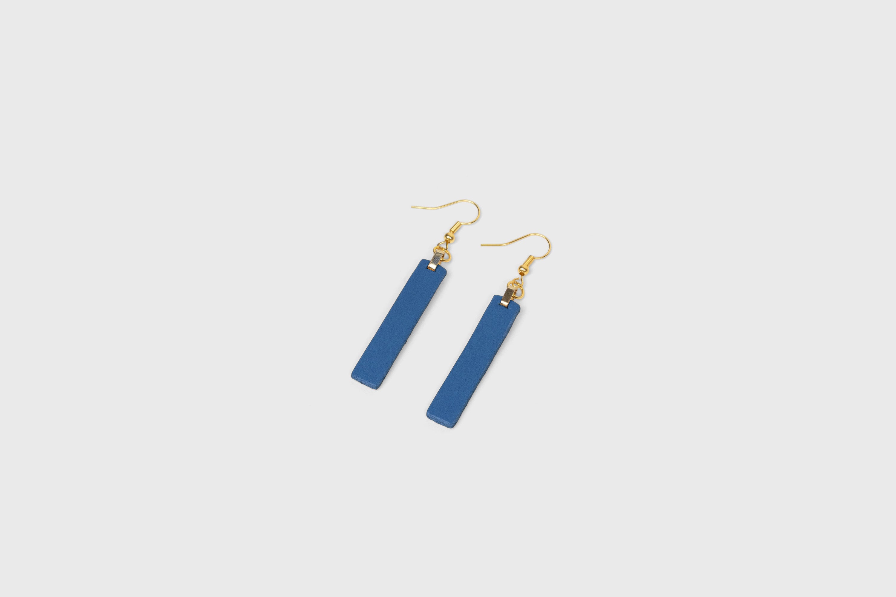 Lia Earrings Leather In Royal Blue Color Vegetable Tanned Leather Atelier Madre Manuel Dreesmann Barcelona Spain