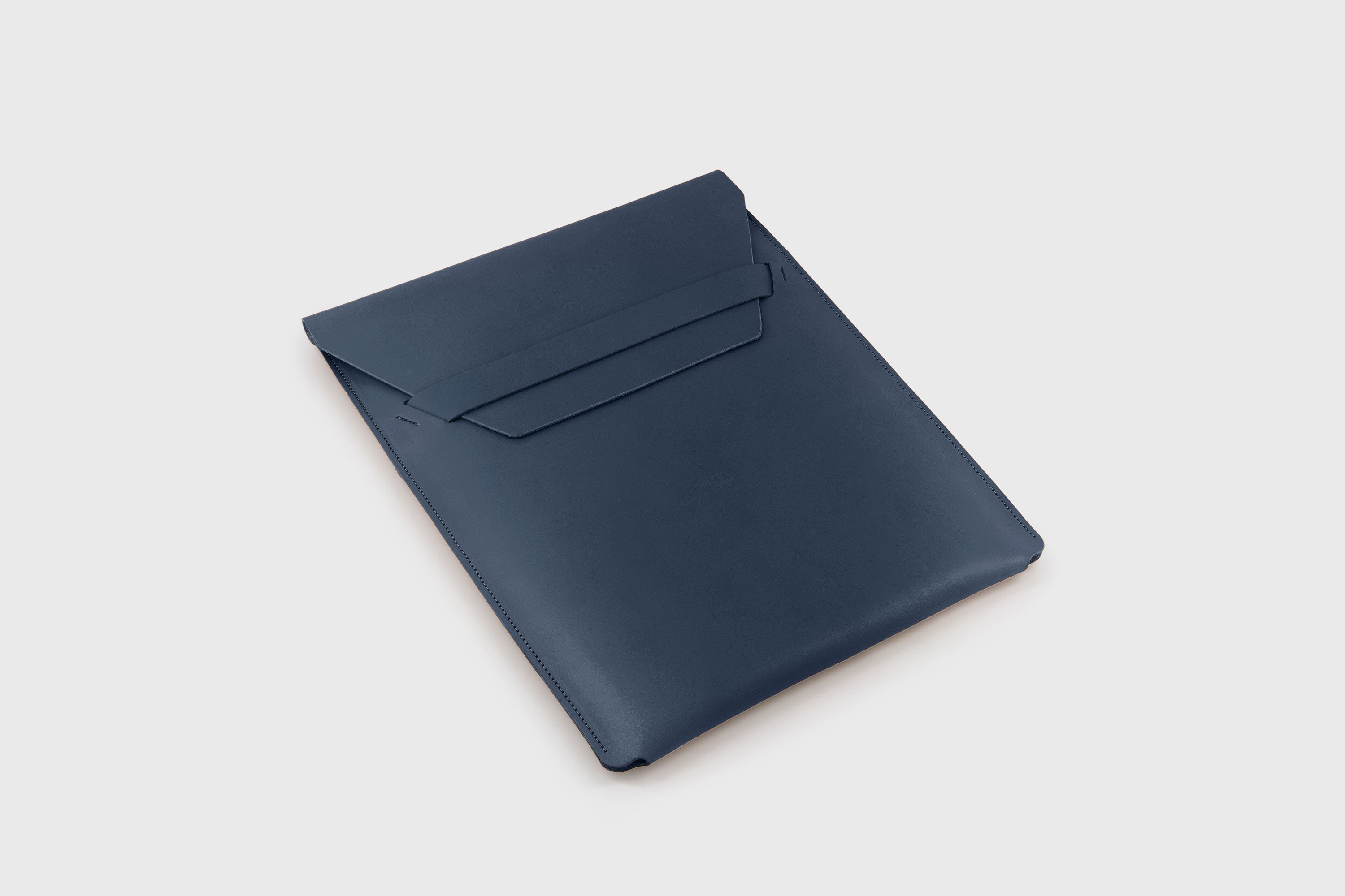 Leder Hülle für MacBook Vertikal