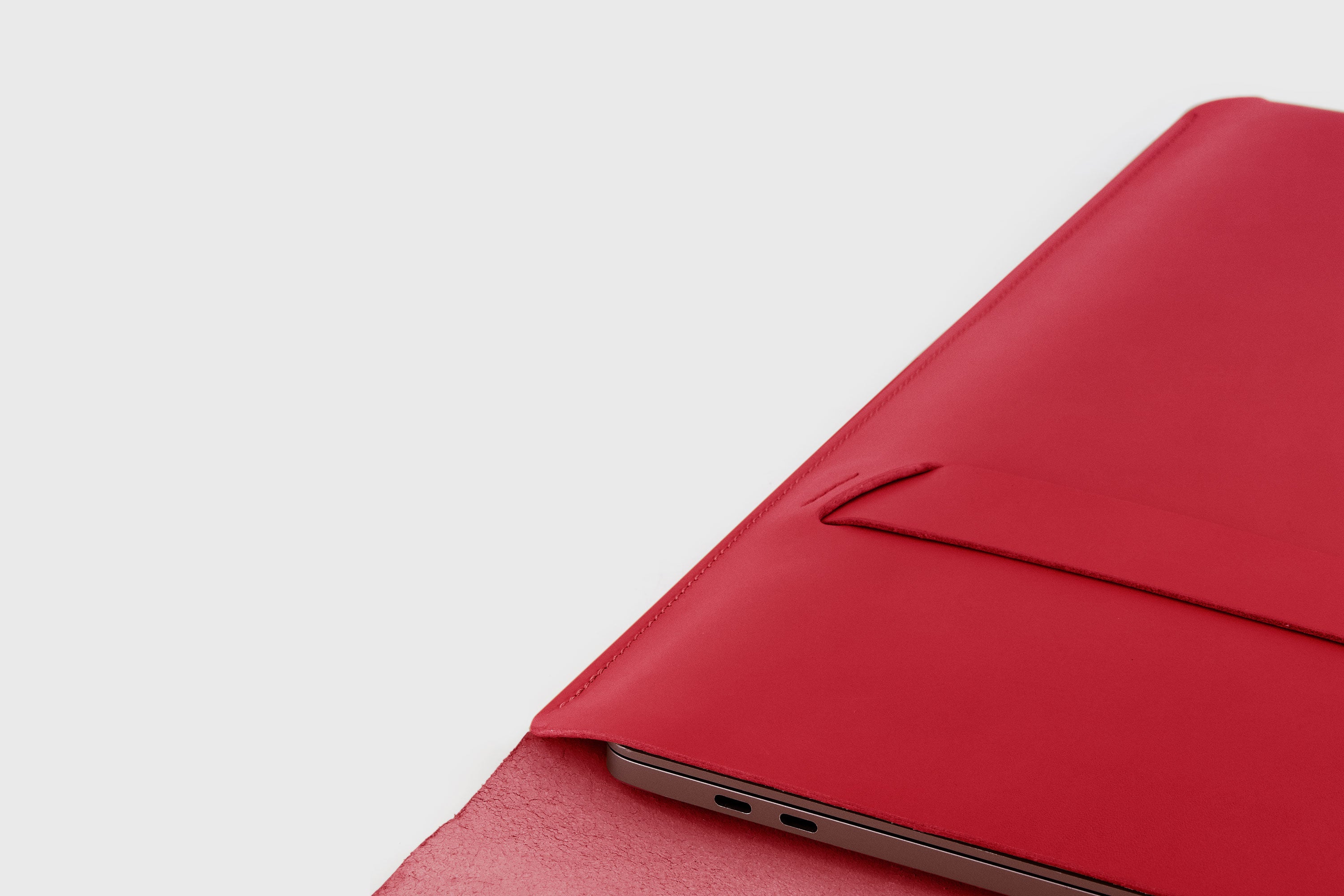 Leder Hülle für MacBook Vertikal