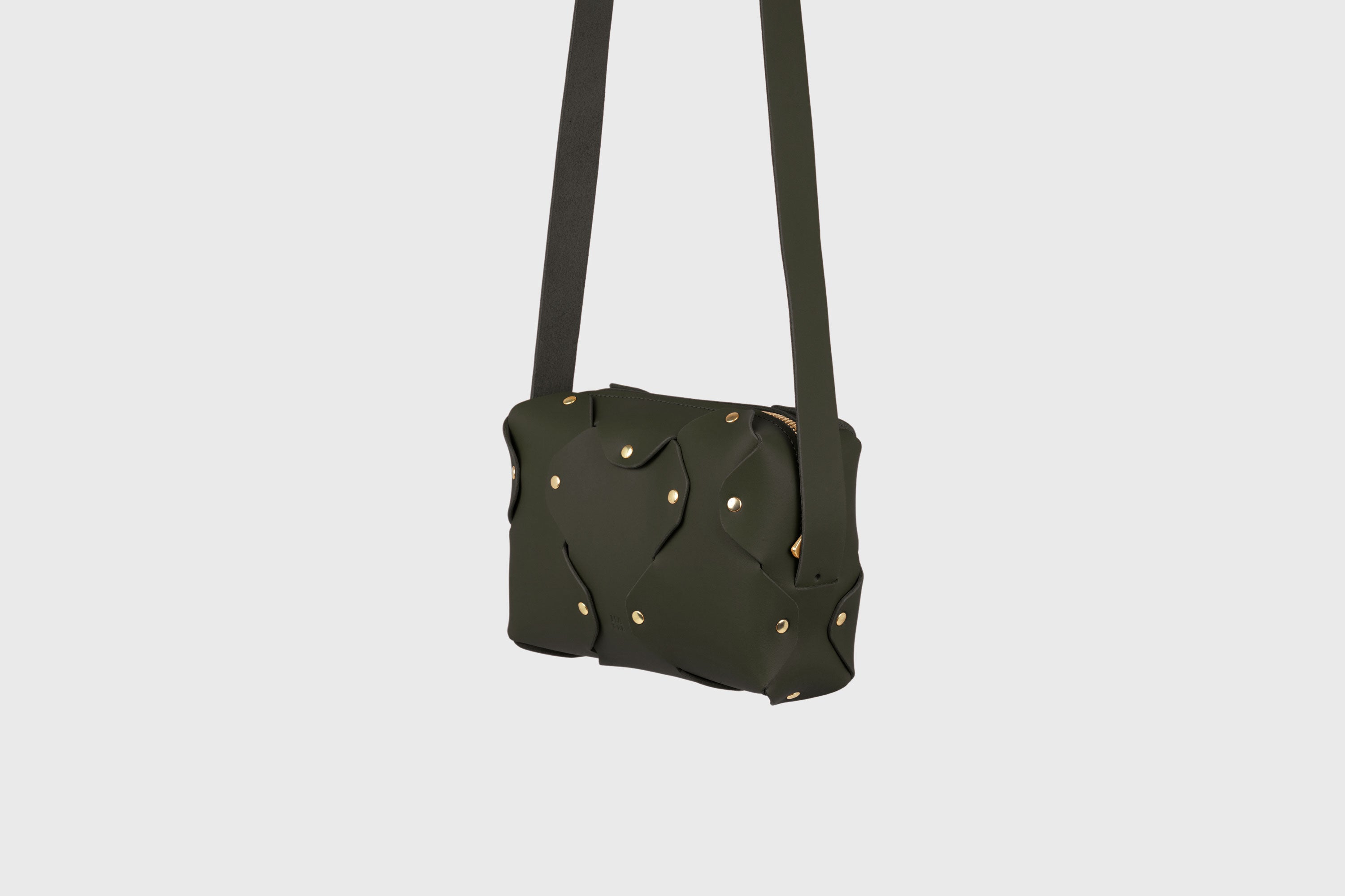 Marlin Leather Bag Olive Green Color Premium Quality Minimalist Design Atelier Madre Manuel Dreesmann Barcelona Spain