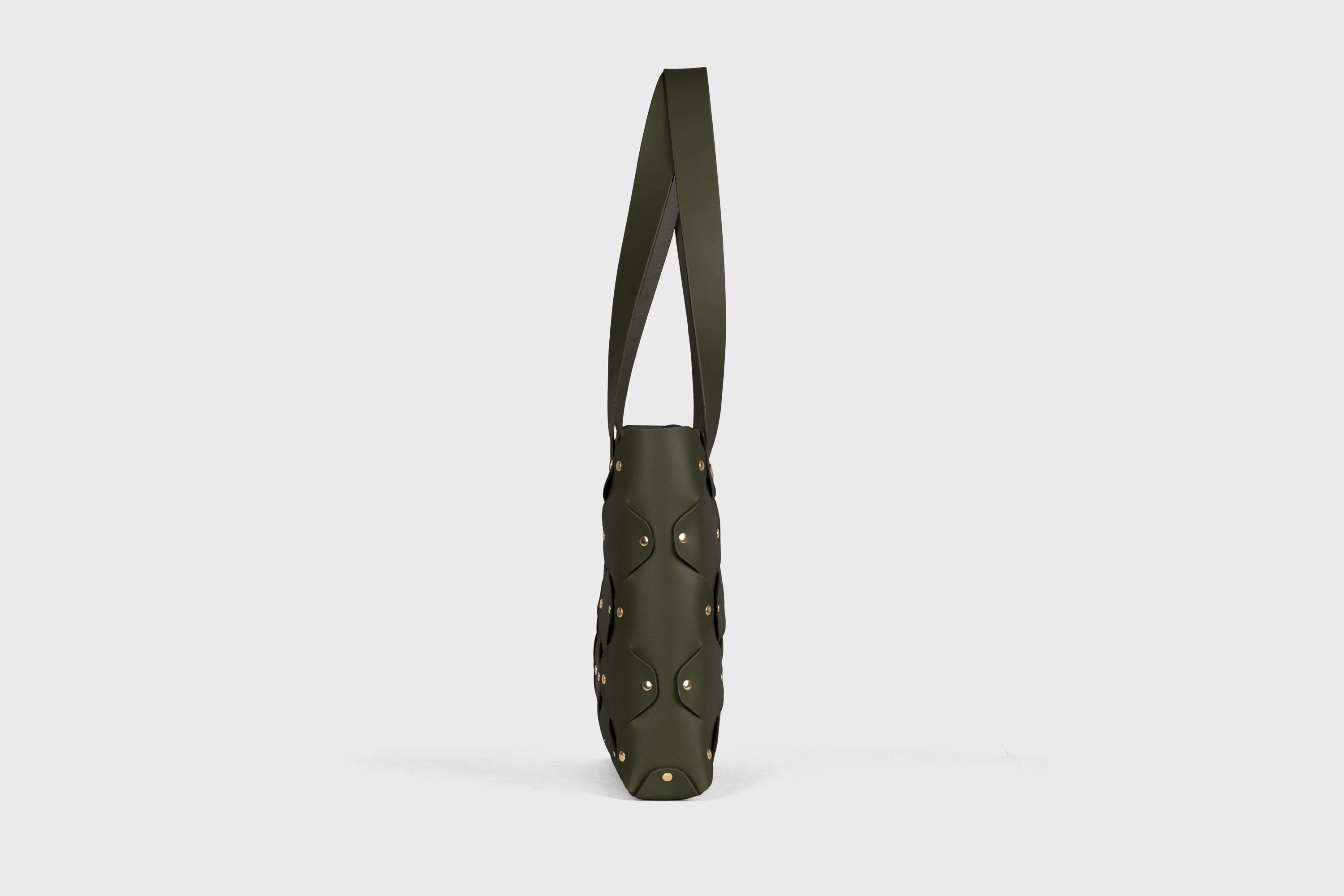 Marlin Tote Bag In Olive Green Color In Vegetable Tanned Leather With Rivets Atelier Madre Manuel Dreesmann Barcelona Spain