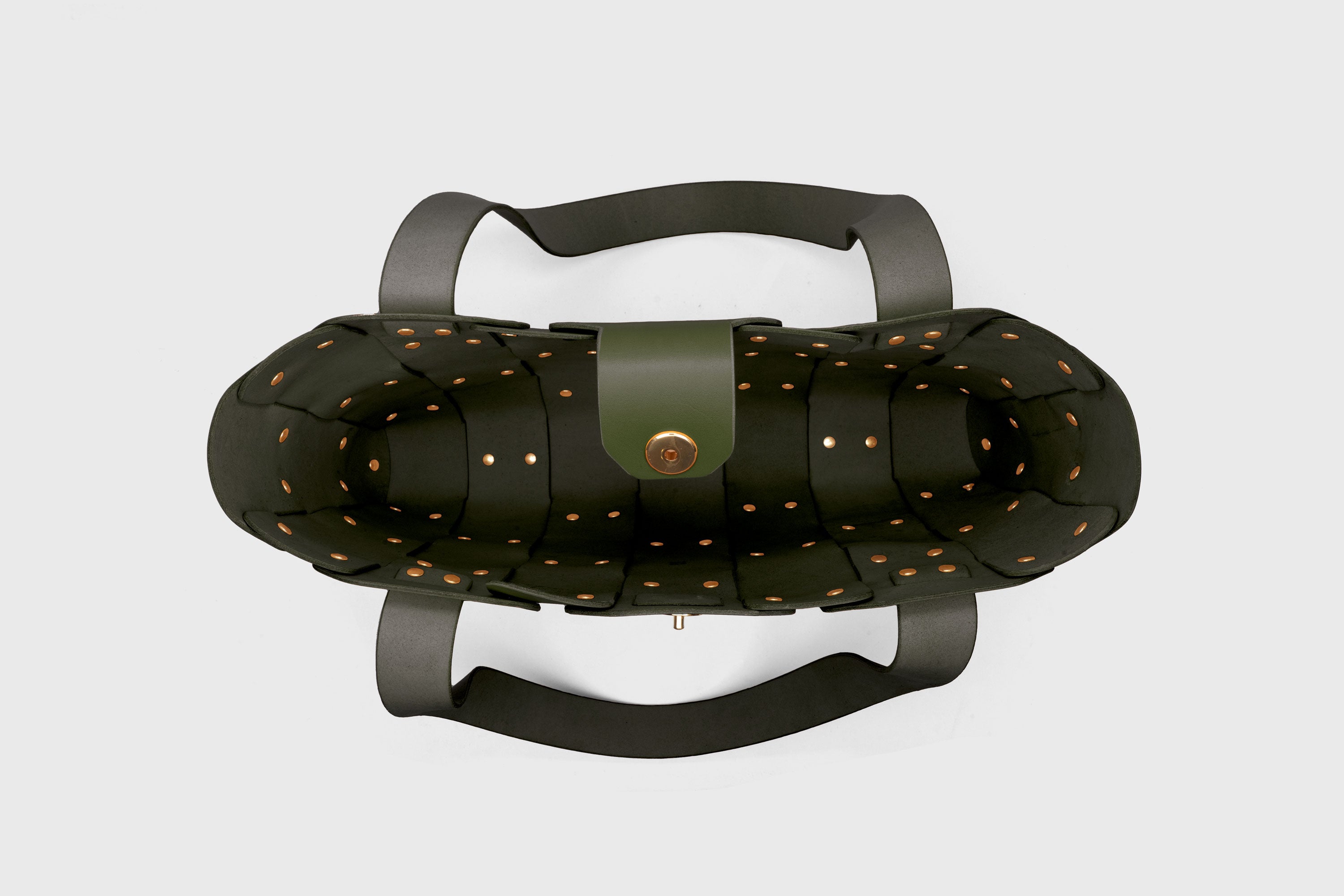 Marlin Tote Bag In Olive Green Color In Vegetable Tanned Leather With Rivets Atelier Madre Manuel Dreesmann Barcelona Spain