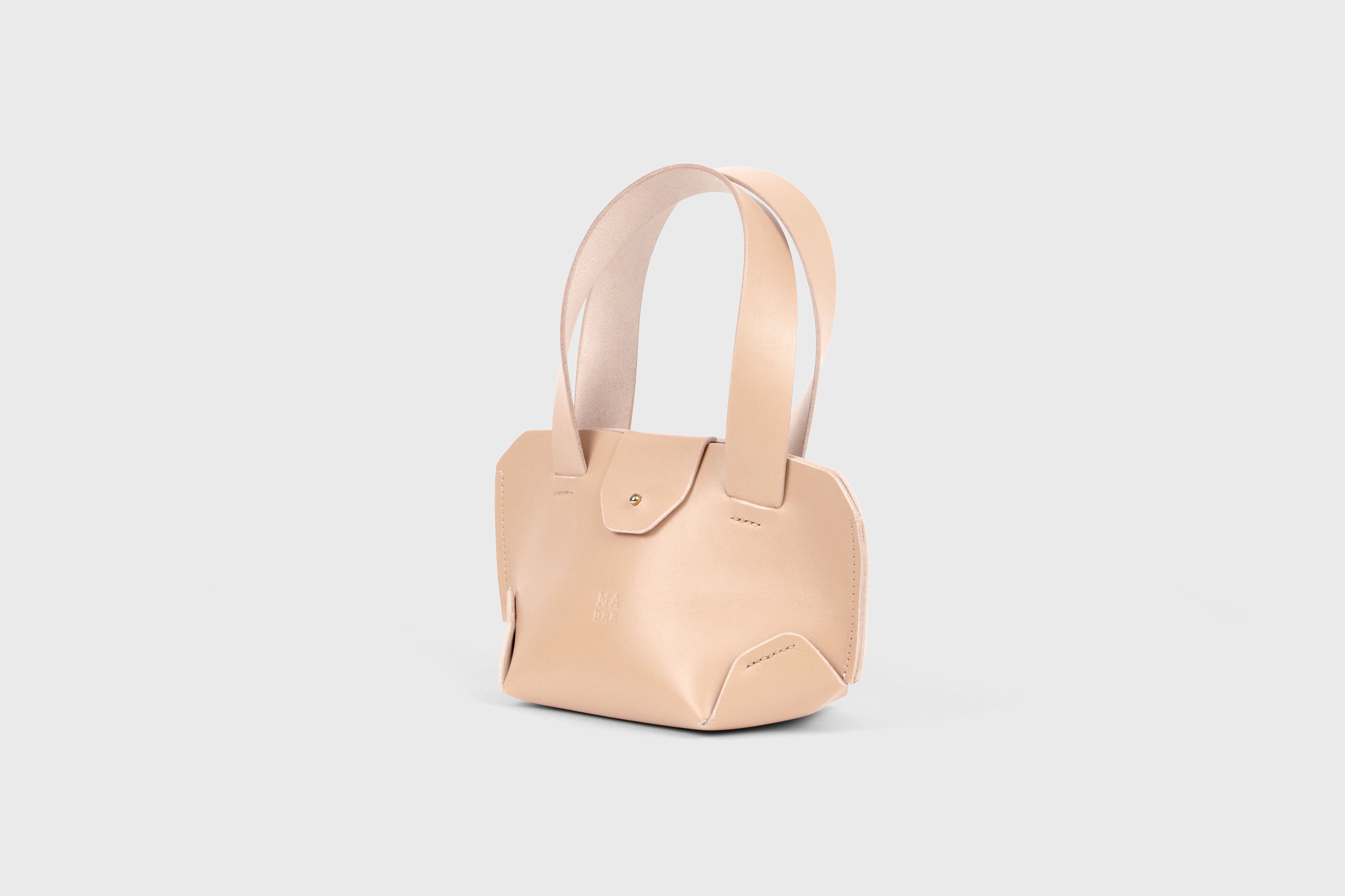 Mini Tote Bag Natural Color Leather Handbag Small Modern Minimalist Design Premium Quality Atelier Madre Manuel Dreesmann Barcelona Spain