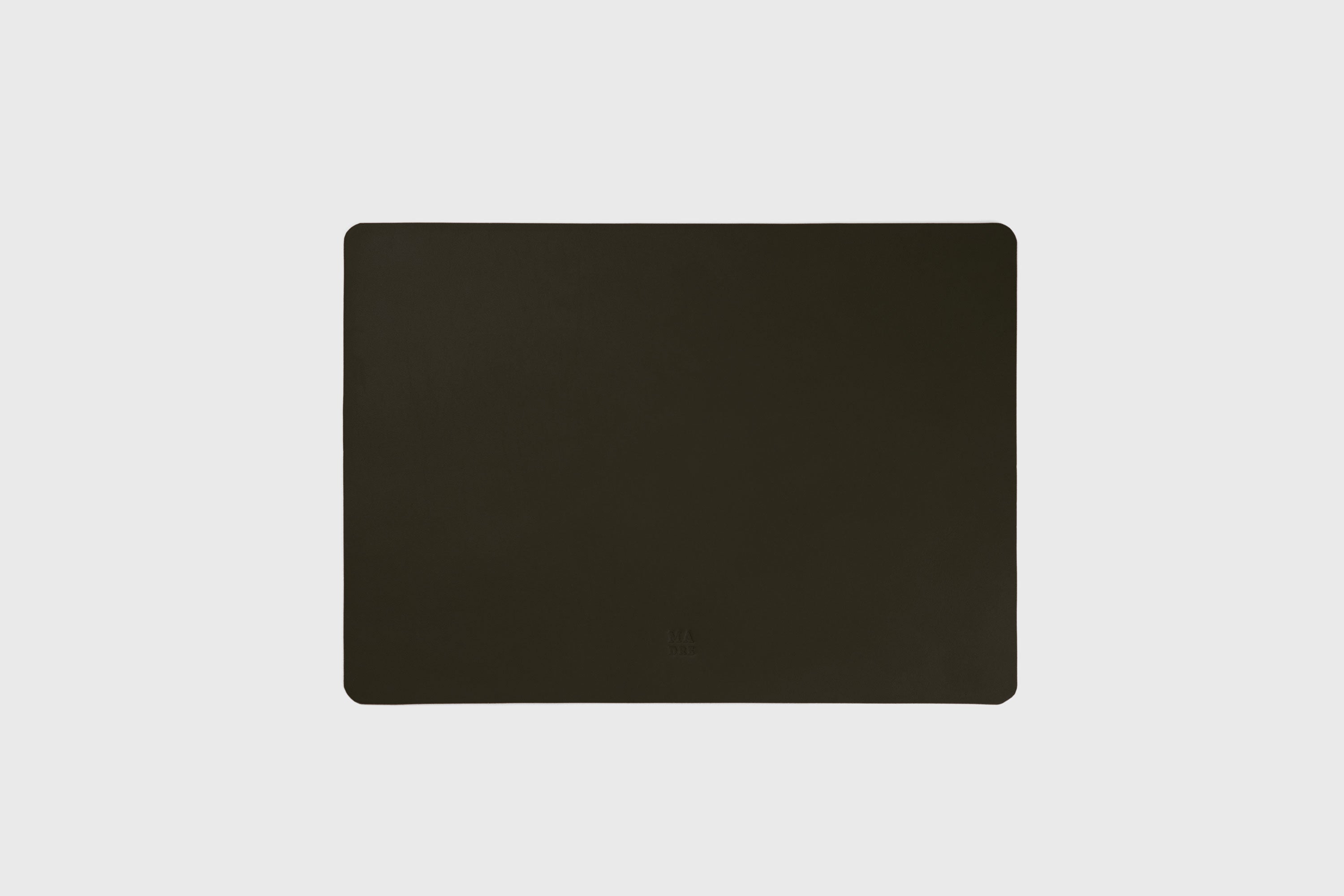 Mouse Pad Big Olive Green Color Leather Vegetable Tanned Full Grain Leather Minimalistic Modern Design Premium Quality Handmade Performance Atelier Madre Manuel Dreesmann Barcelona Spain