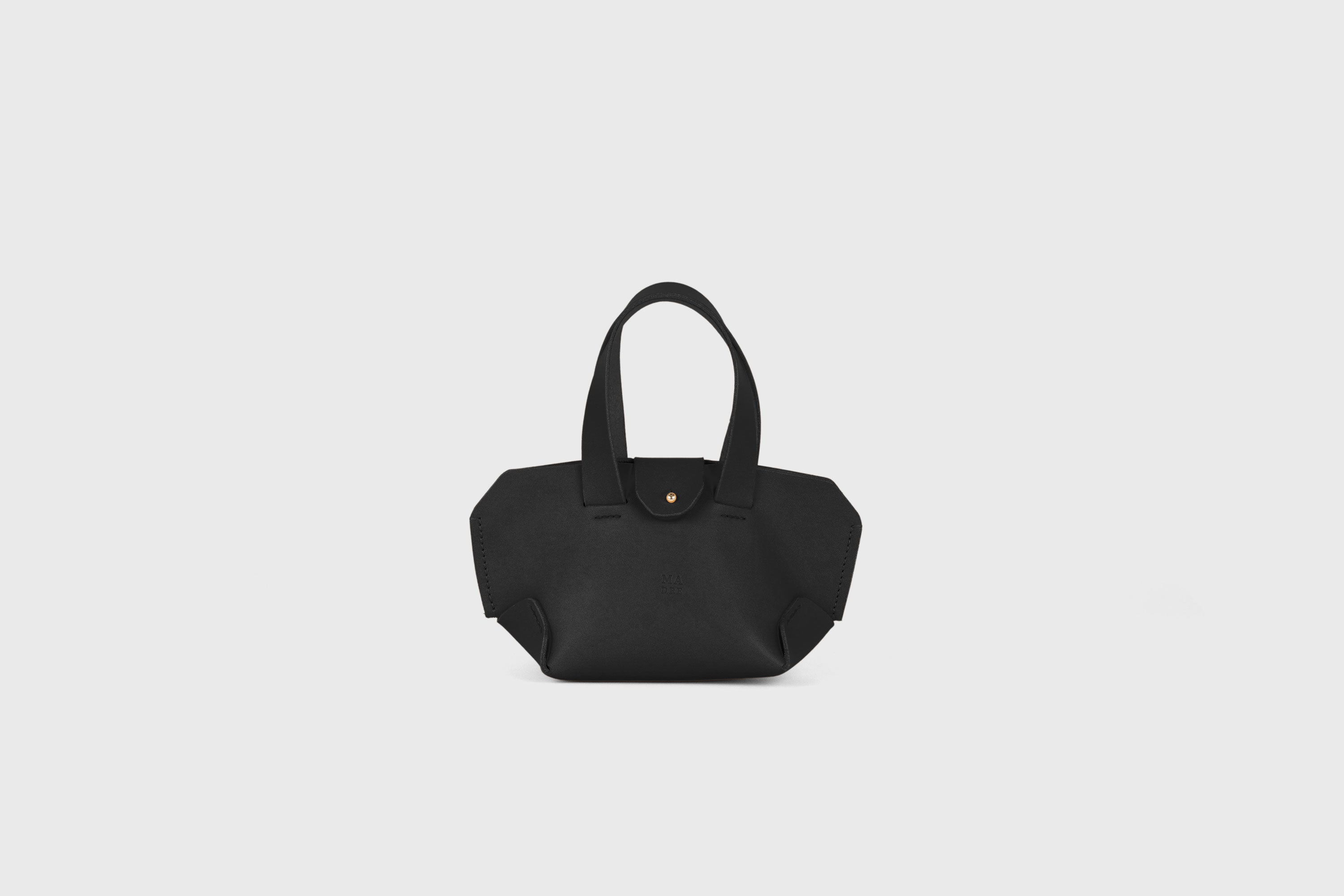 Nano Leather Tote Bag Black Color Premium Quality Minimalist Design Atelier Madre Manuel Dreesmann Barcelona Spain