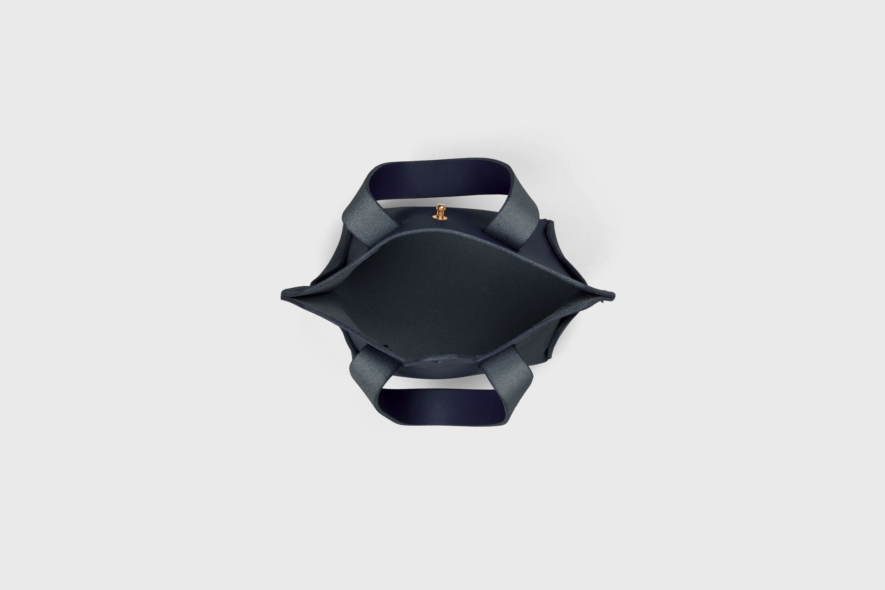 Nano Leather Tote Bag Marine Blue Color Premium Quality Minimalist Design Atelier Madre Manuel Dreesmann Barcelona Spain