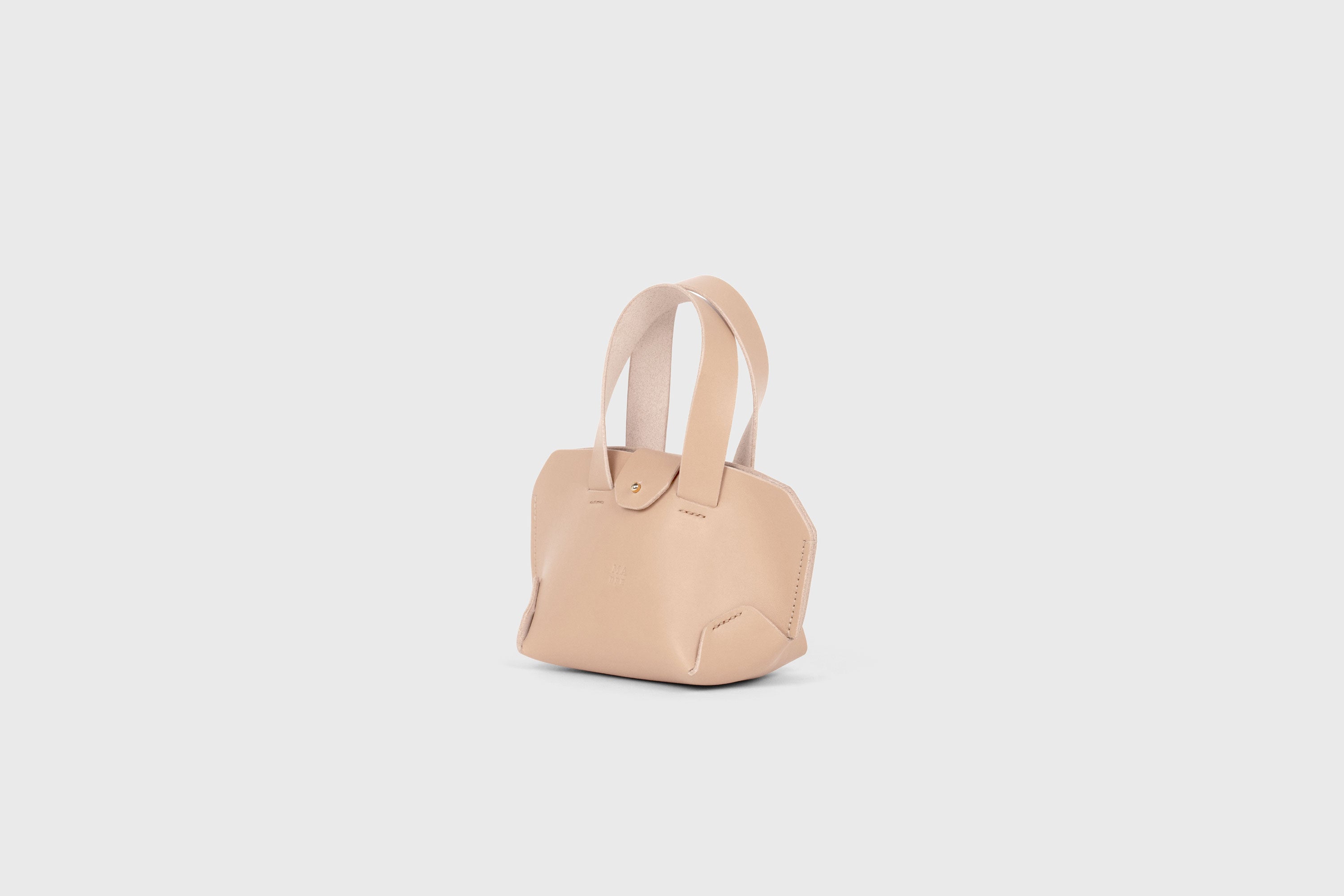 Nano Leather Tote Bag Natural Color Premium Quality Minimalist Design Atelier Madre Manuel Dreesmann Barcelona Spain